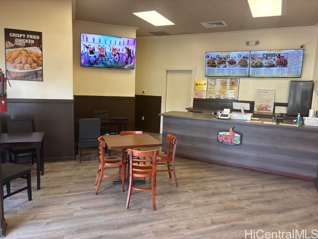 377 Keahole Street West Marina  - photo 2 of 2