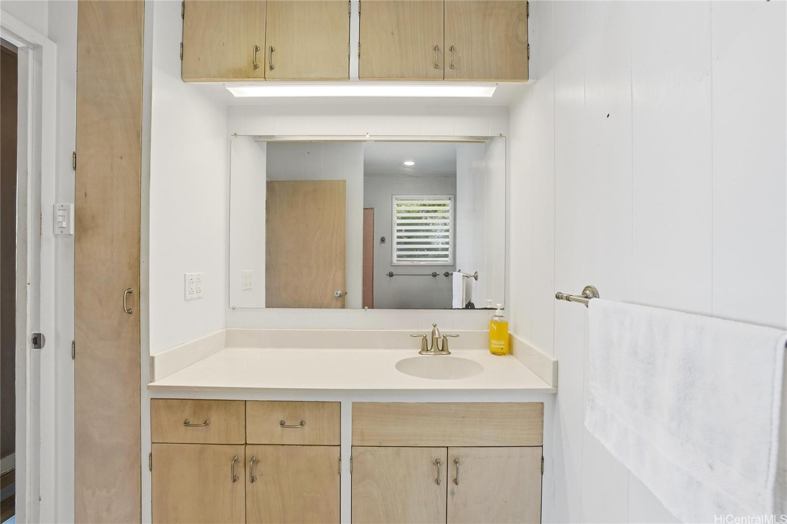 3787  Kumulani Place Manoa-upper, Honolulu home - photo 12 of 16