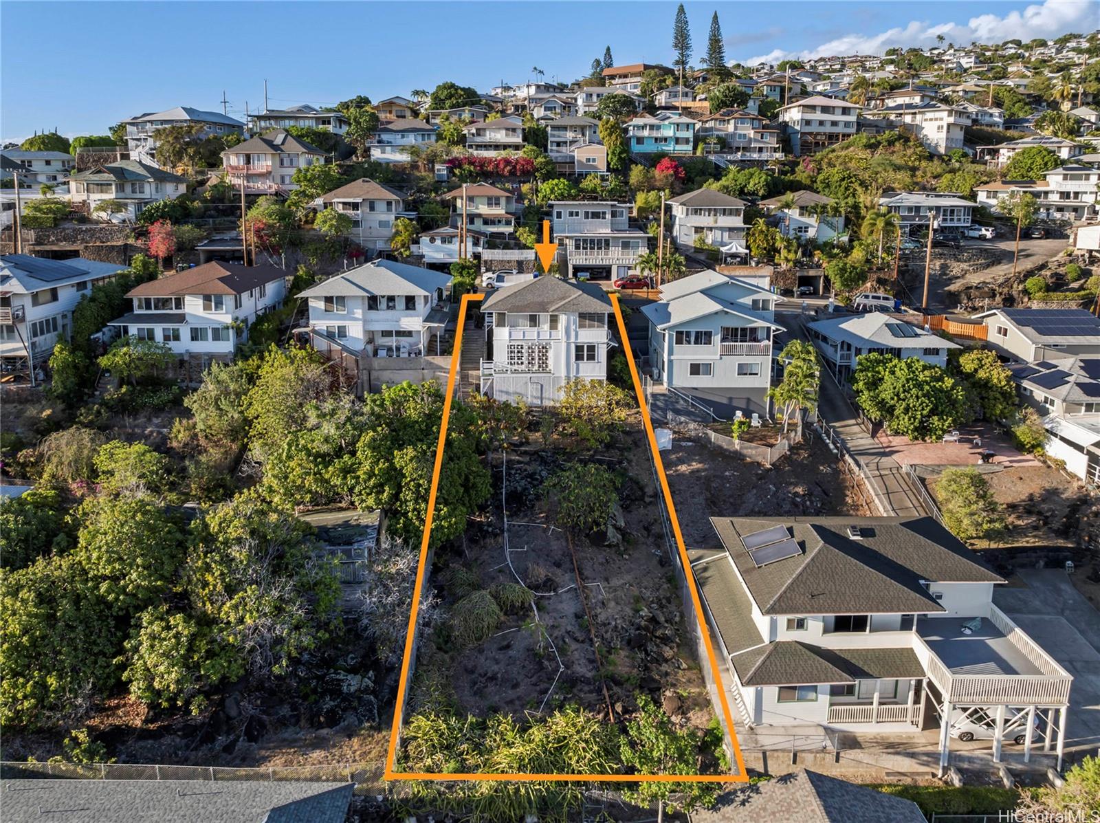 3791  Anuhea St Wilhelmina, Diamond Head home - photo 23 of 25