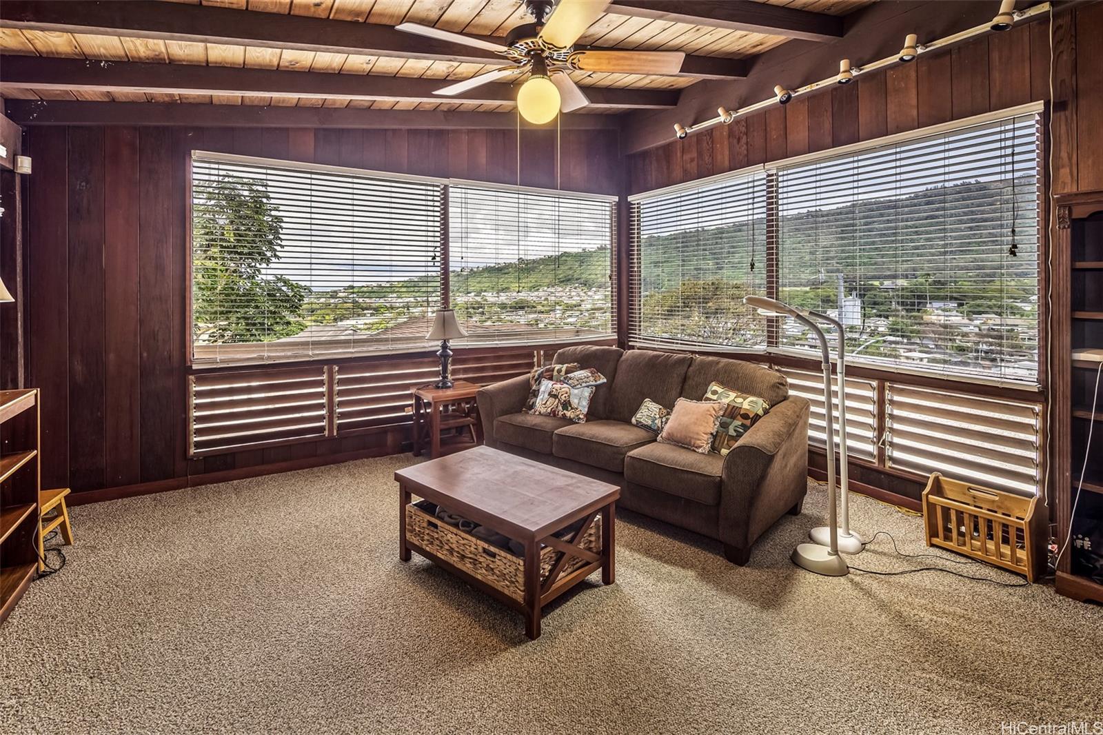 381  Puiwa Road Dowsett, Honolulu home - photo 13 of 24