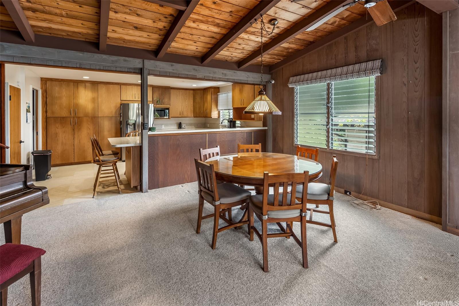 381  Puiwa Road Dowsett, Honolulu home - photo 4 of 24