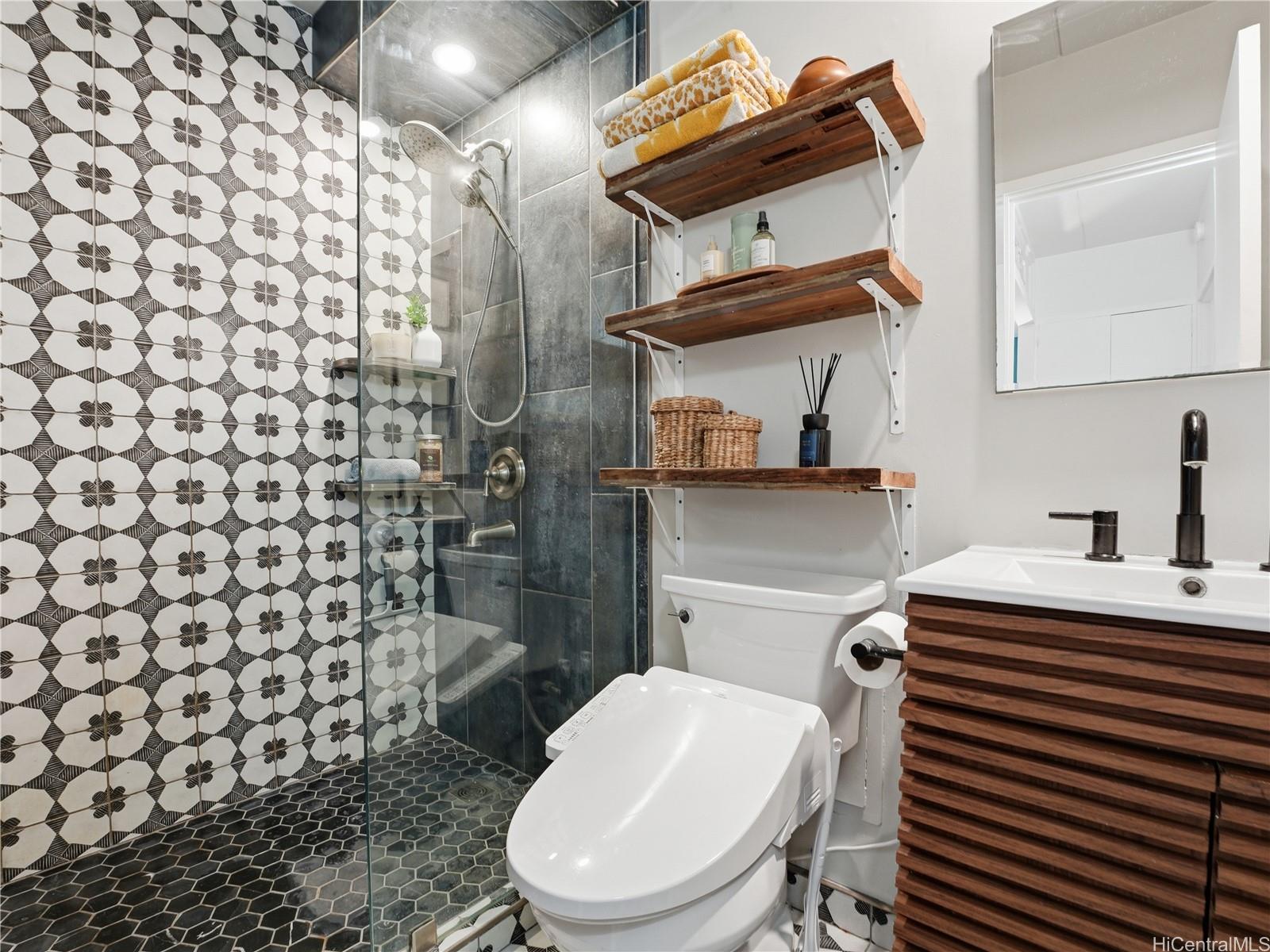 Diamond Head Surf condo # 210, Honolulu, Hawaii - photo 17 of 25