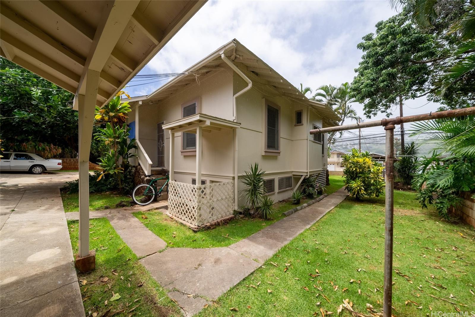 3811 Waialae Ave Honolulu - Multi-family - photo 13 of 24