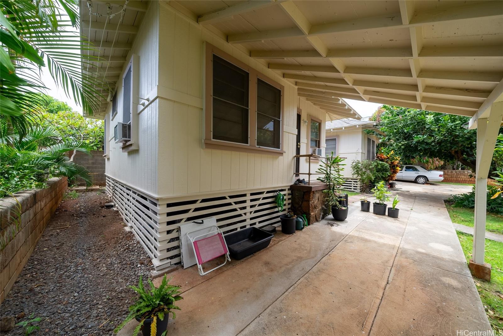 3811 Waialae Ave Honolulu - Multi-family - photo 14 of 24