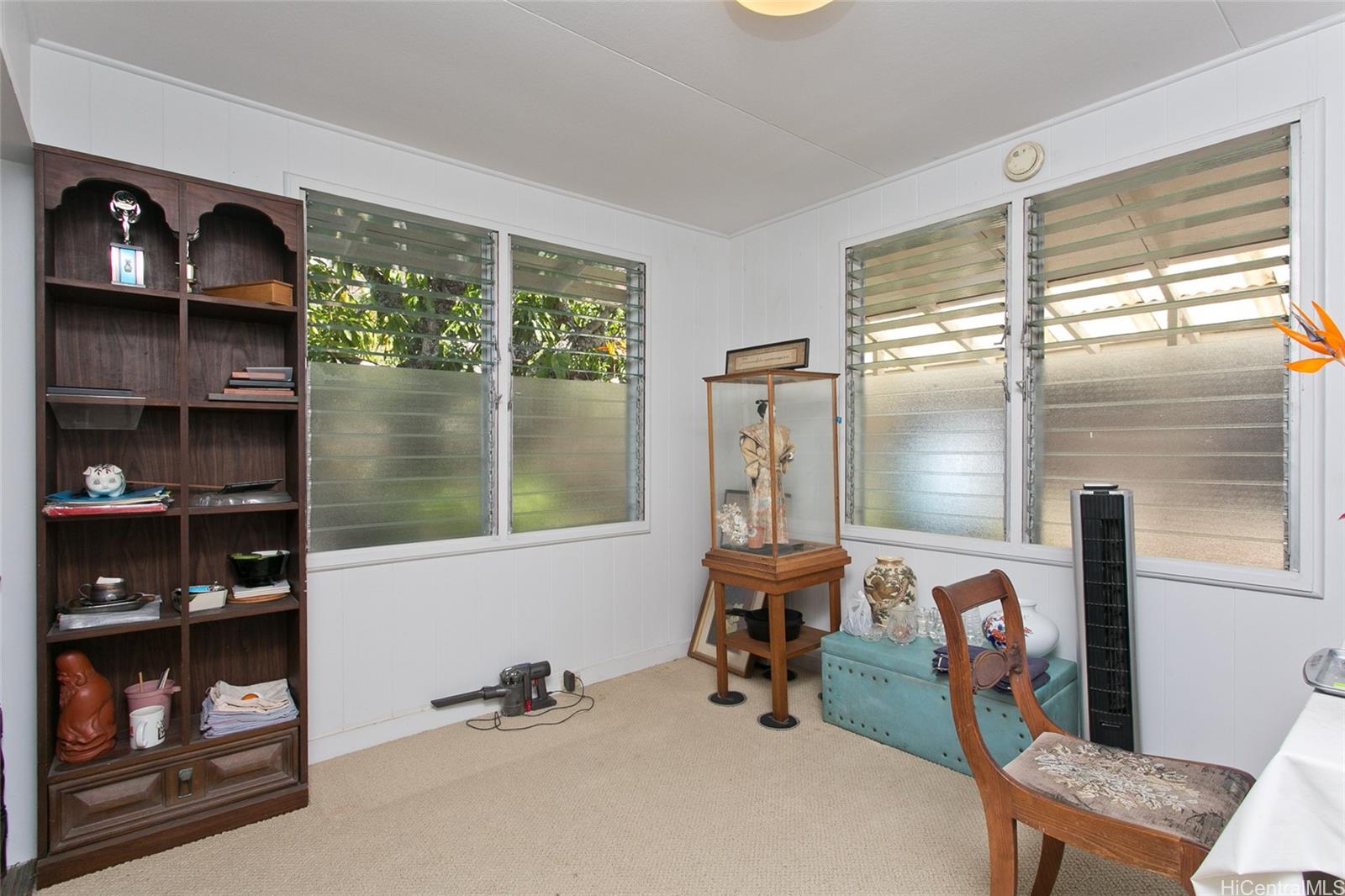 3812  Anuhea Street Wilhelmina, Diamond Head home - photo 12 of 24
