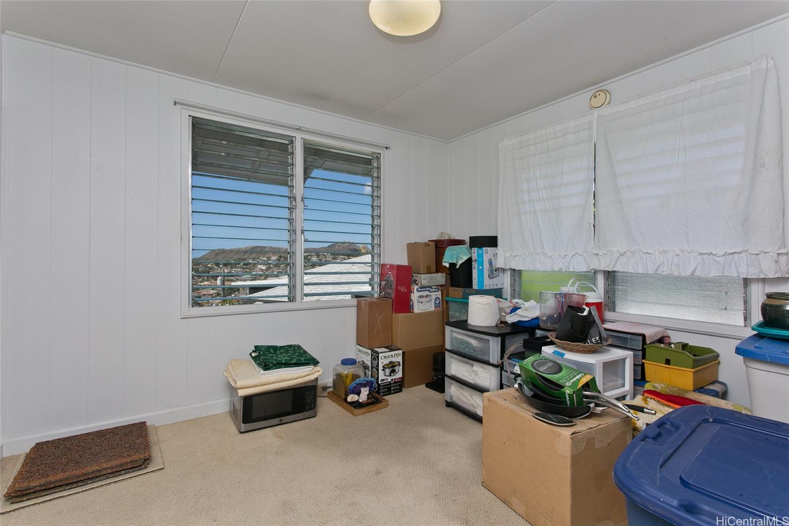3812  Anuhea Street Wilhelmina, Diamond Head home - photo 10 of 24