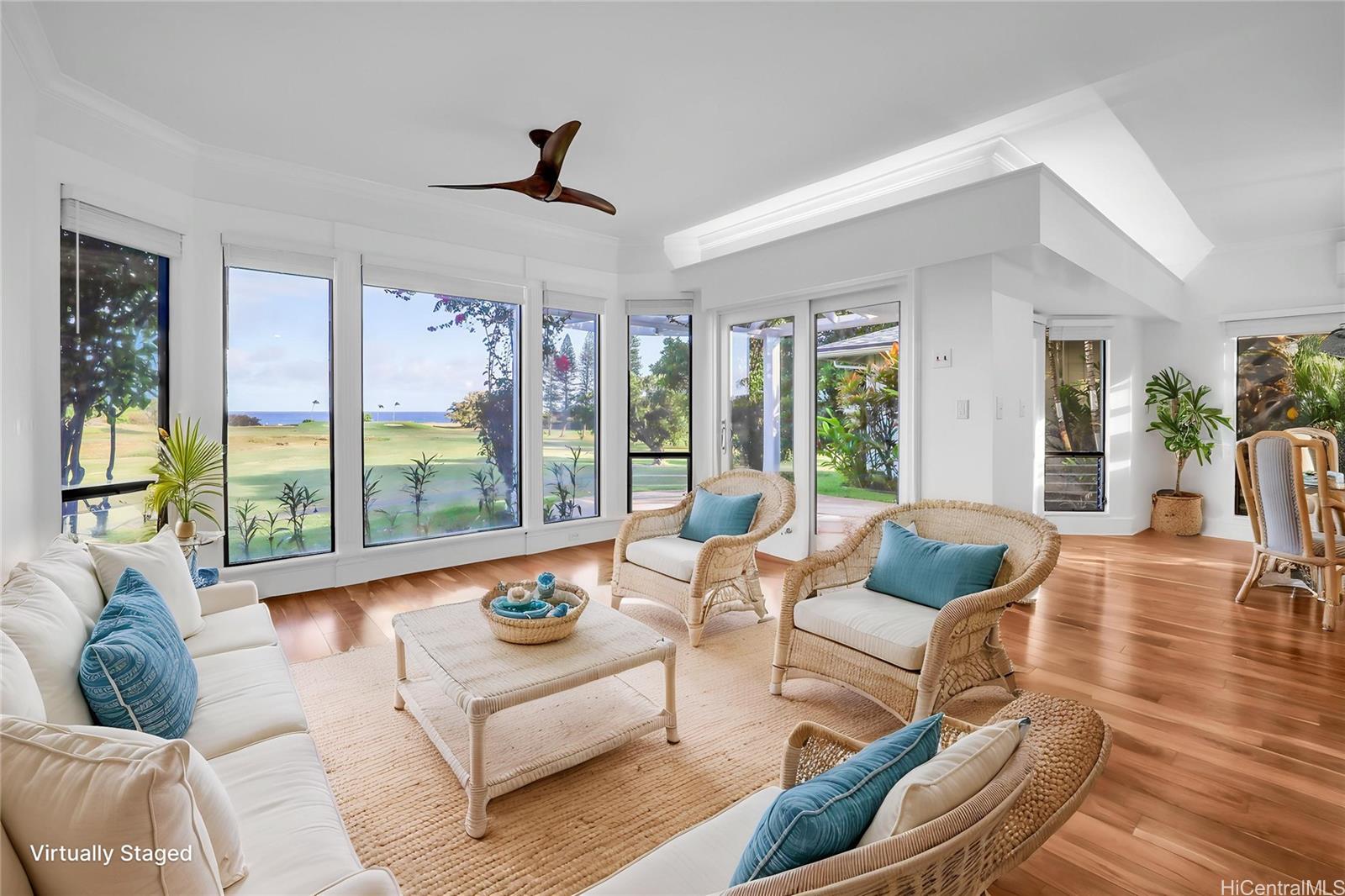382  Kuanalu Place Laulima, Hawaii Kai home - photo 4 of 25