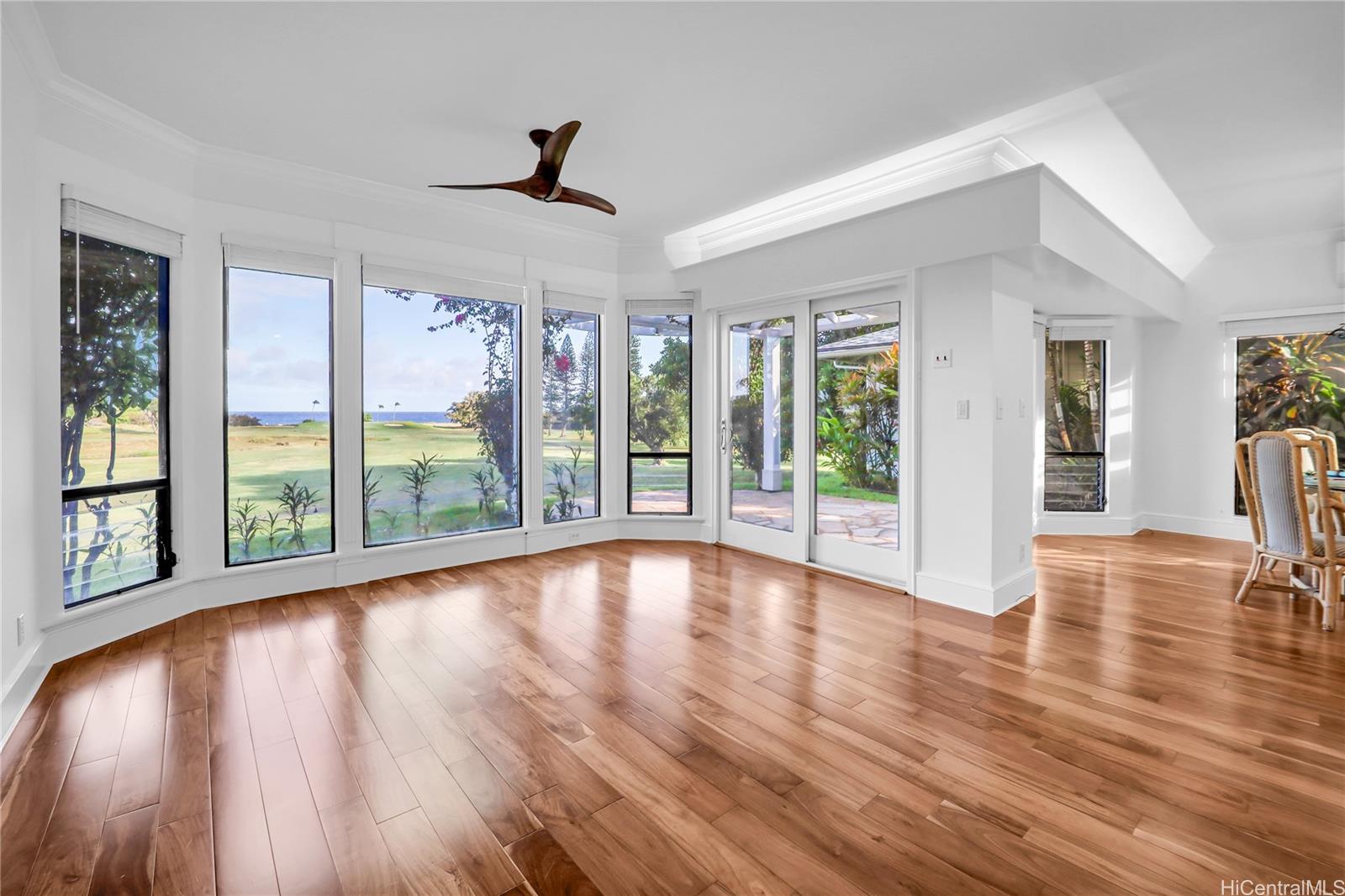 382  Kuanalu Place Laulima, Hawaii Kai home - photo 5 of 25