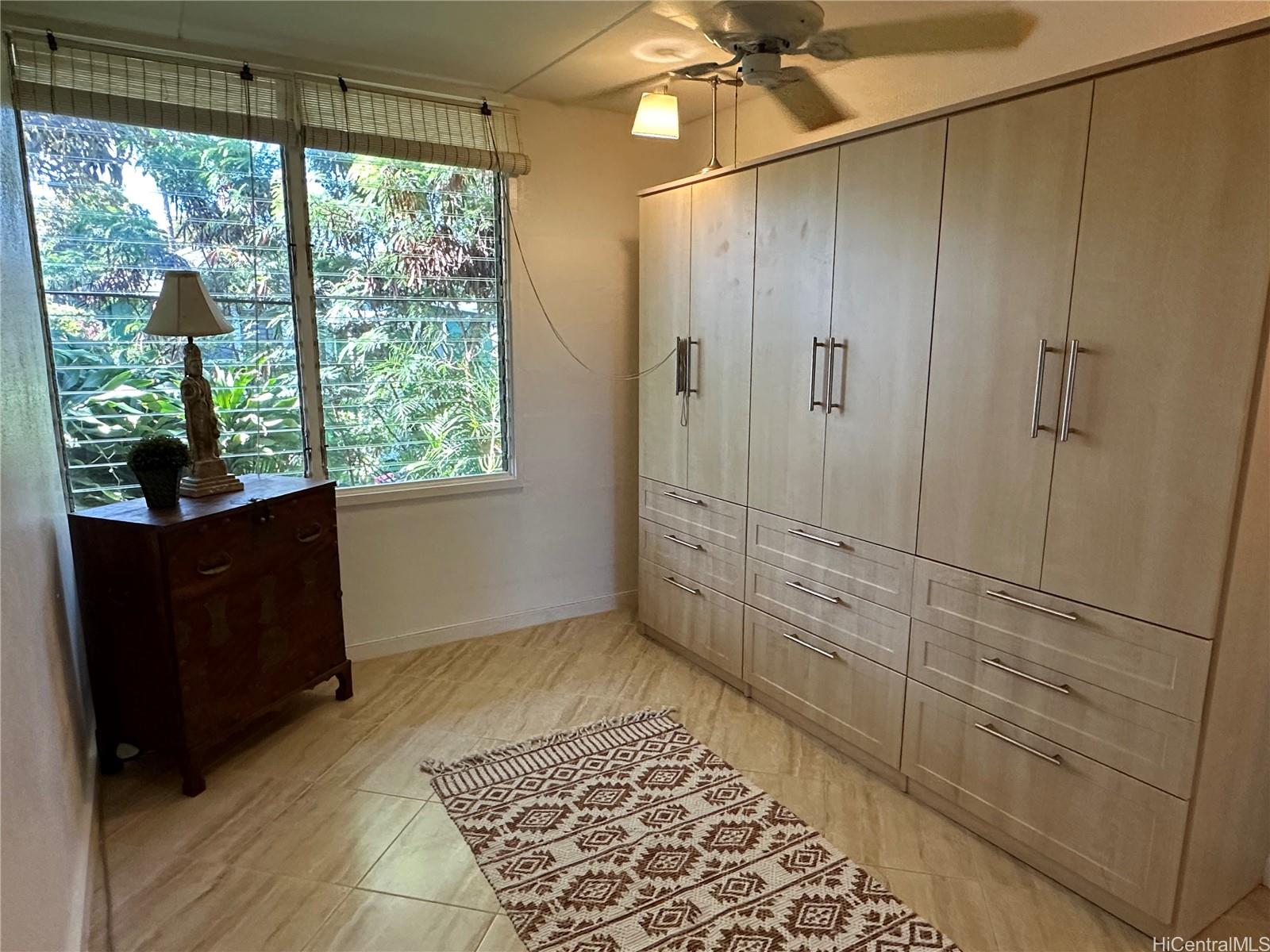 Diamond Head Surf condo # 215, Honolulu, Hawaii - photo 15 of 18