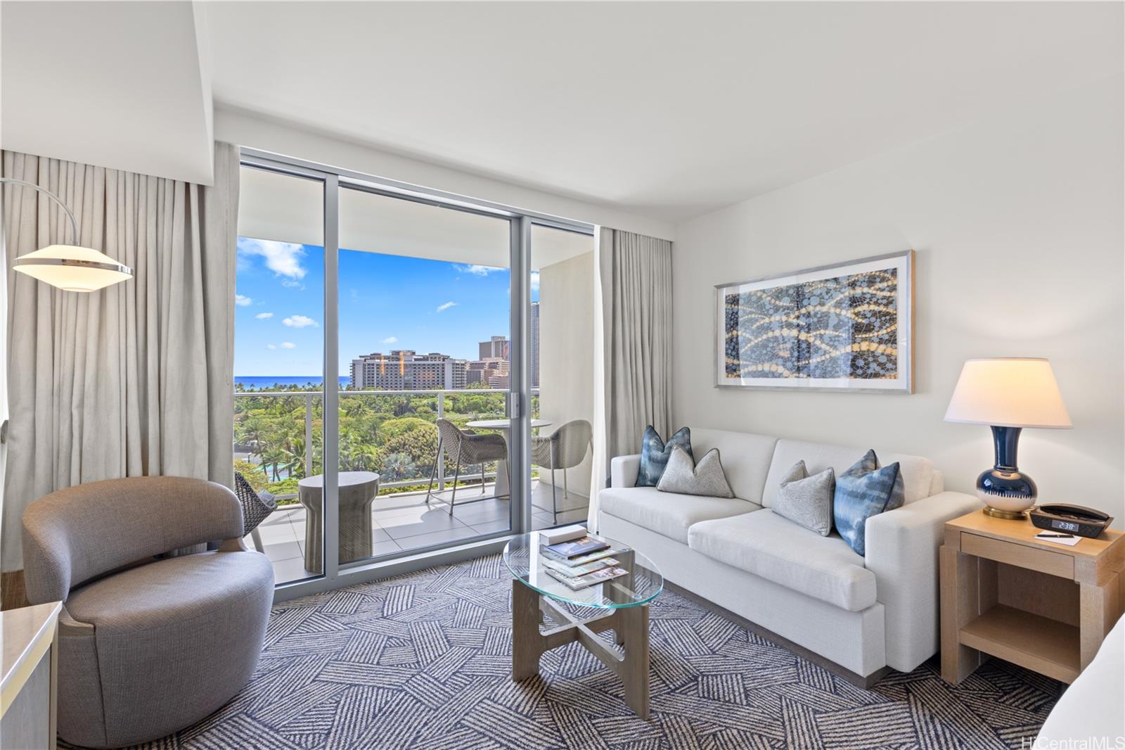 The Ritz-Carlton Residences condo # 1006, Honolulu, Hawaii - photo 6 of 19