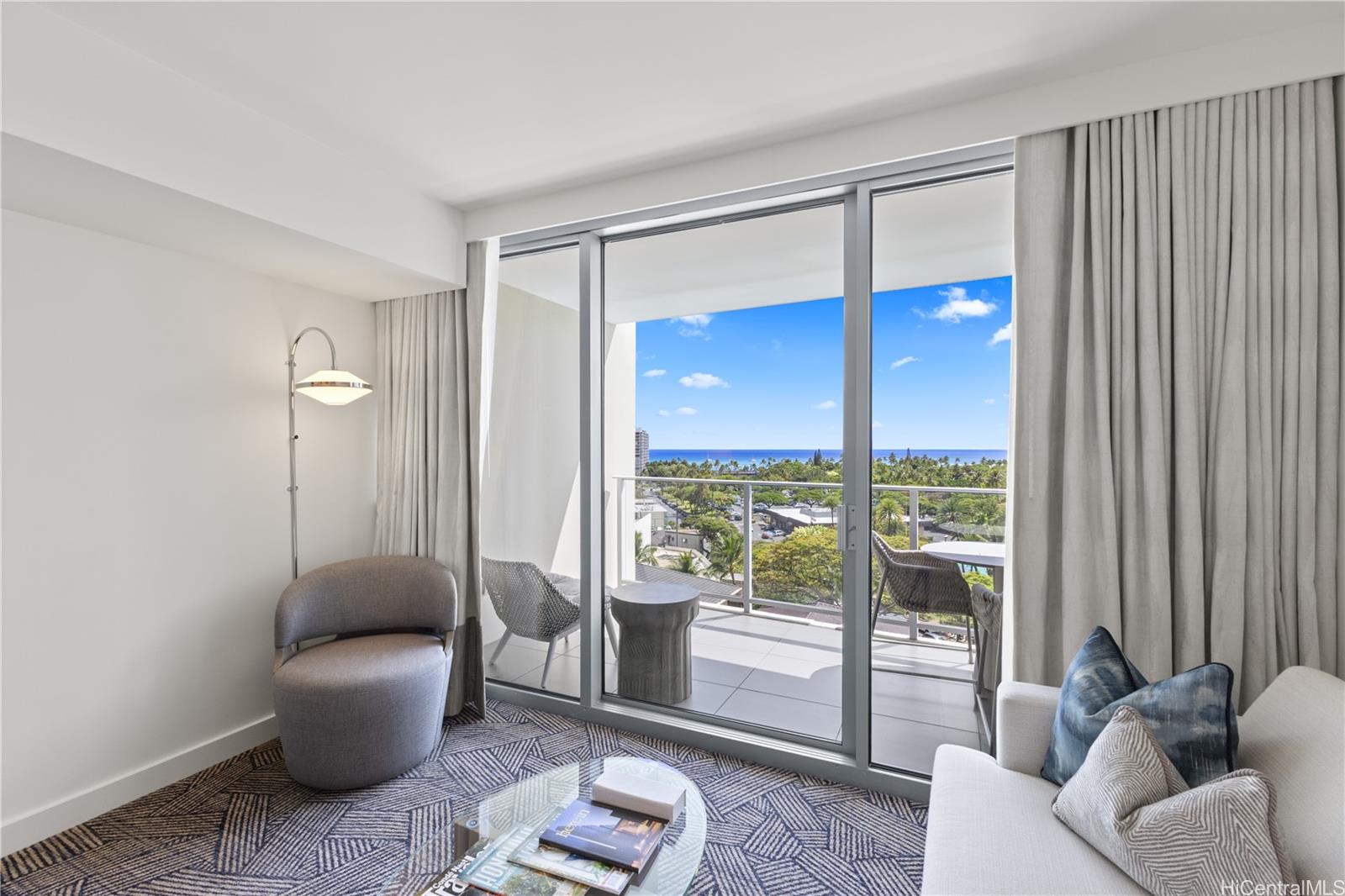 The Ritz-Carlton Residences condo # 1006, Honolulu, Hawaii - photo 7 of 19