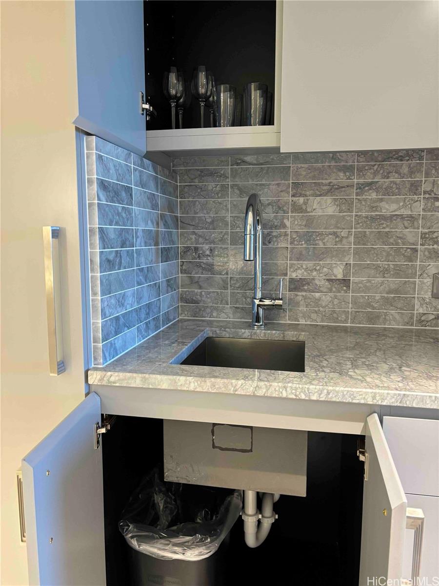 The Ritz-Carlton Residences condo # 1106, Honolulu, Hawaii - photo 14 of 19