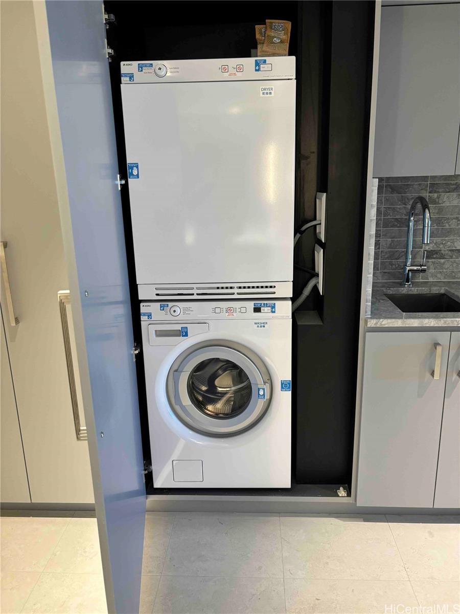 The Ritz-Carlton Residences condo # 1106, Honolulu, Hawaii - photo 15 of 19