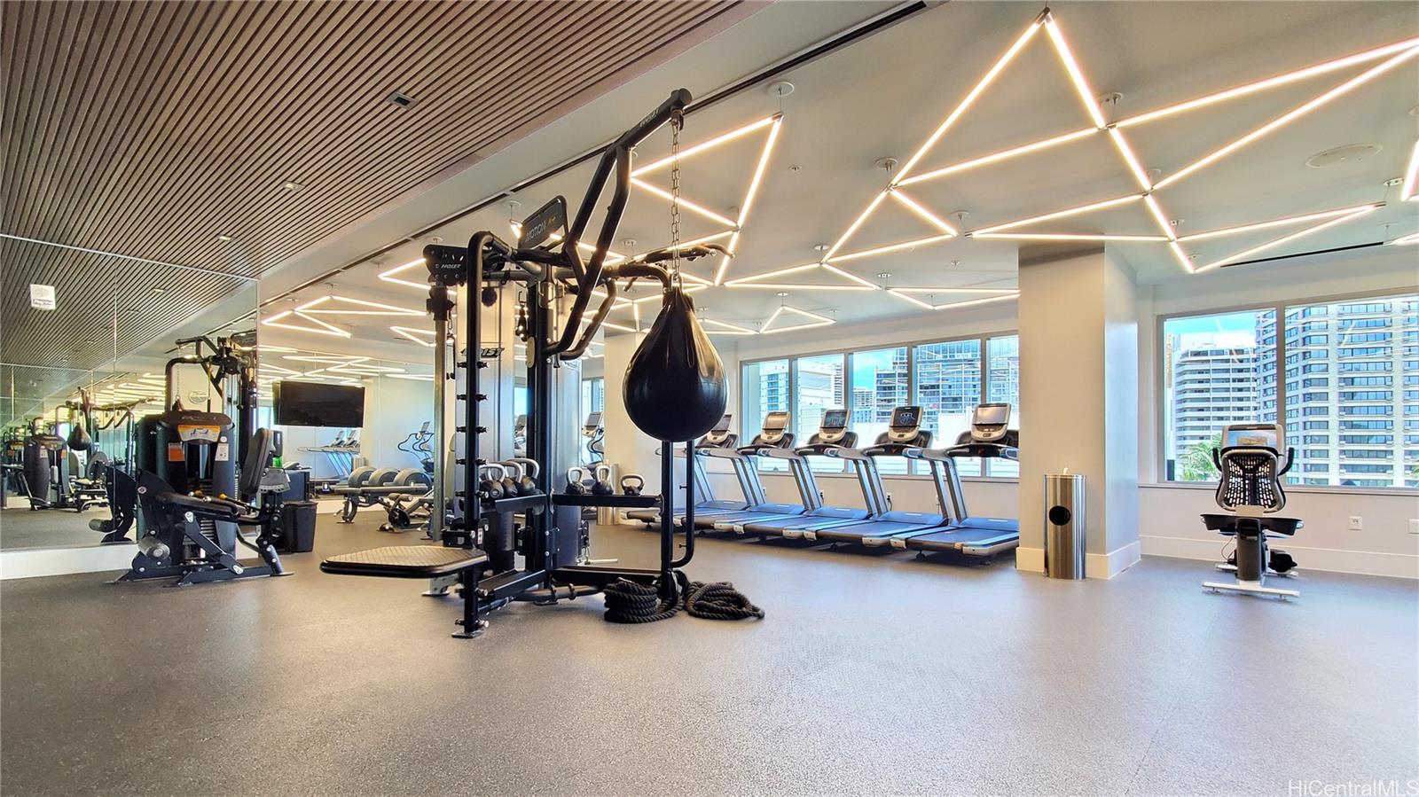 The Ritz-Carlton Residences condo # 1112, Honolulu, Hawaii - photo 10 of 18