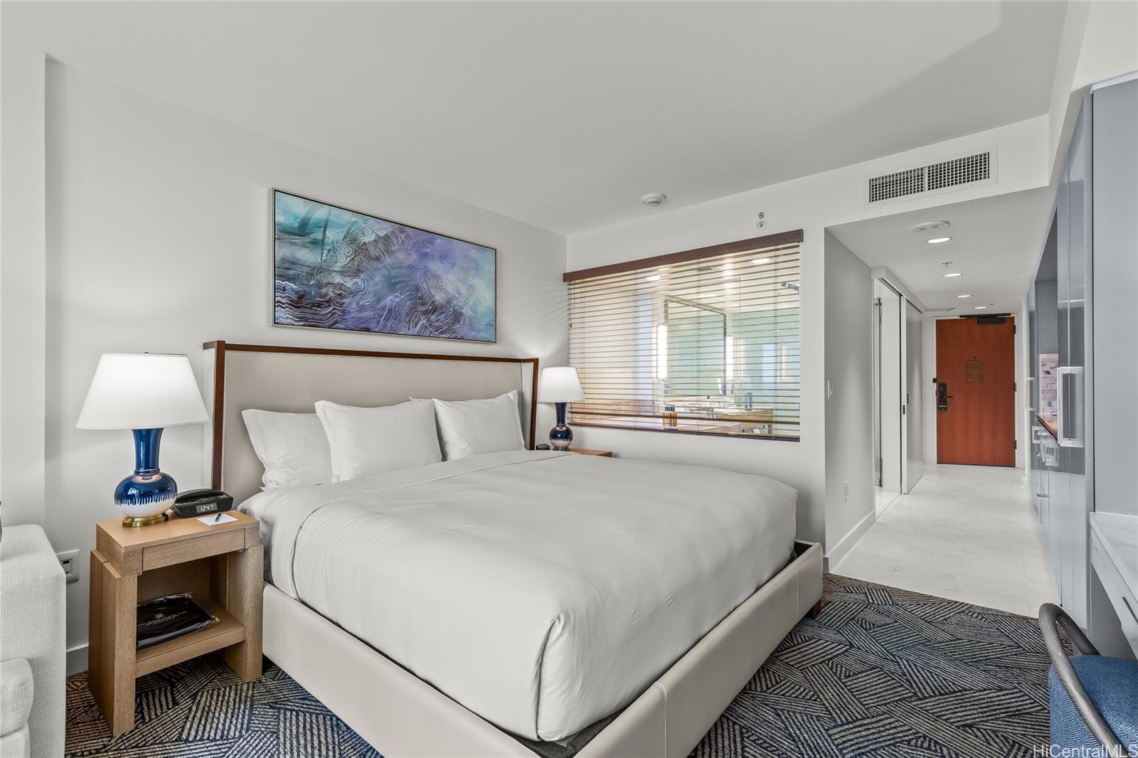 The Ritz-Carlton Residences condo # 1214, Honolulu, Hawaii - photo 12 of 25