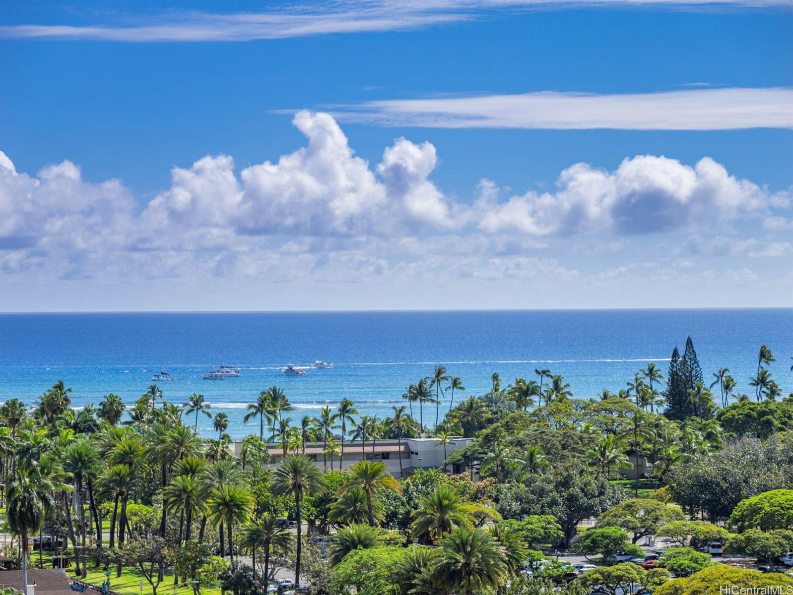 The Ritz-Carlton Residences condo # 1216, Honolulu, Hawaii - photo 20 of 25