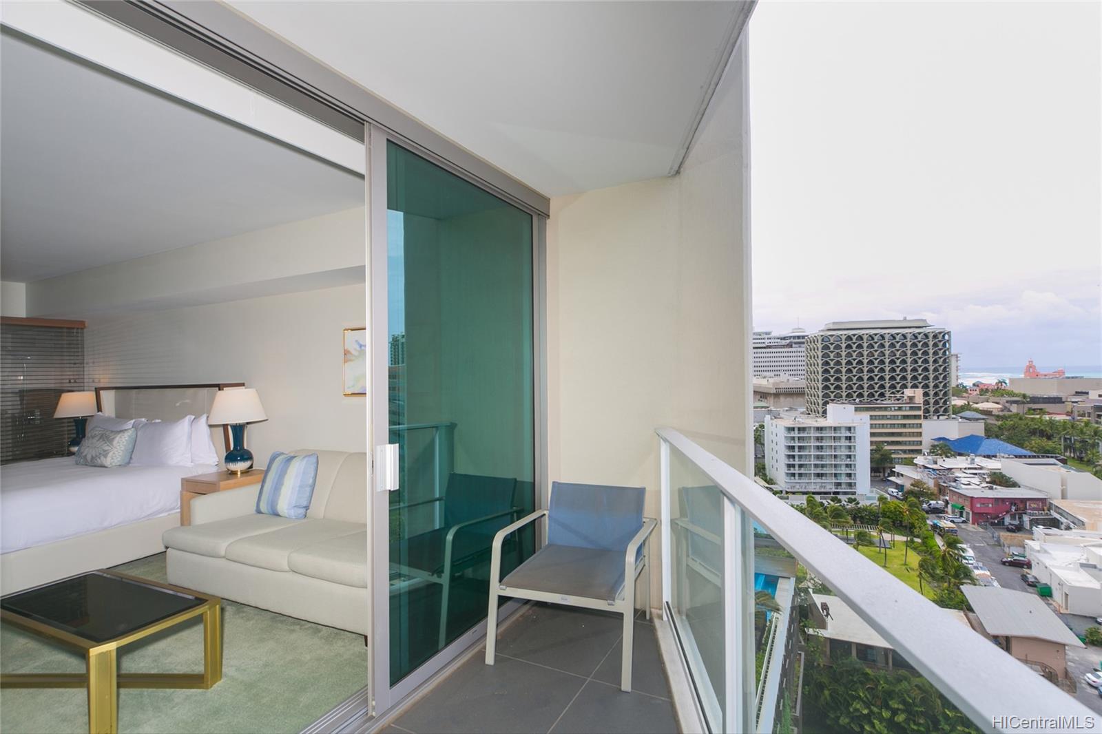 The Ritz-Carlton Residences condo # 1413, Honolulu, Hawaii - photo 2 of 25