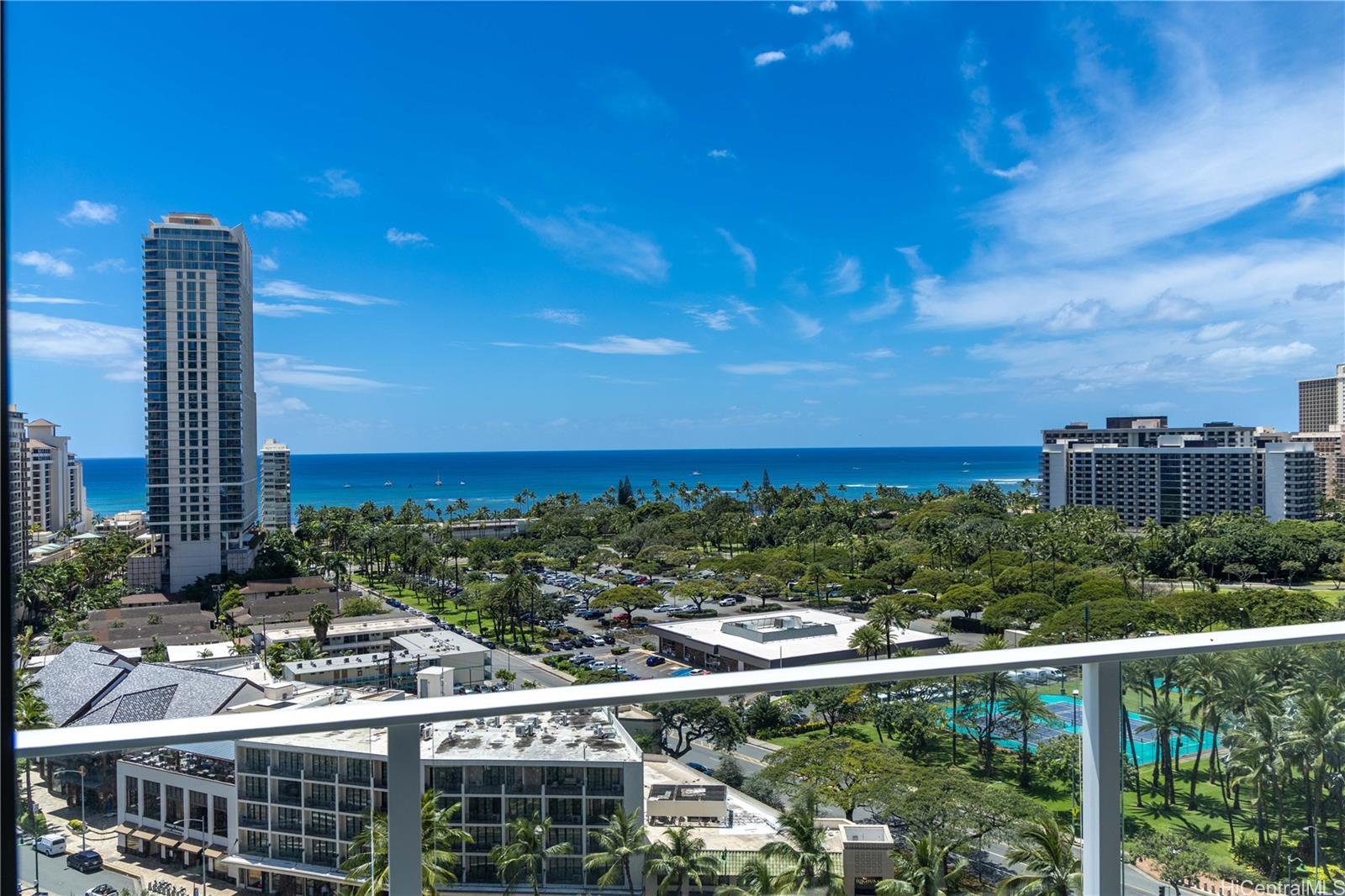The Ritz-Carlton Residences condo # 1615, Honolulu, Hawaii - photo 2 of 24