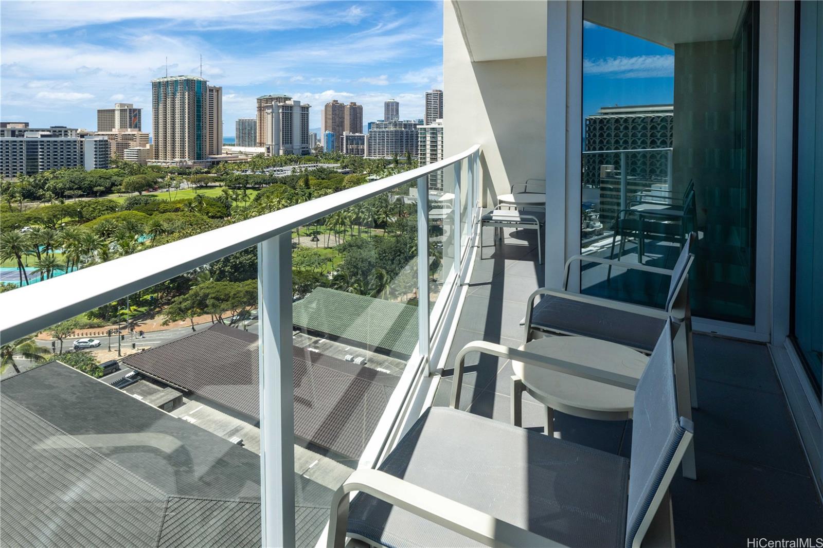 The Ritz-Carlton Residences condo # 1615, Honolulu, Hawaii - photo 21 of 24