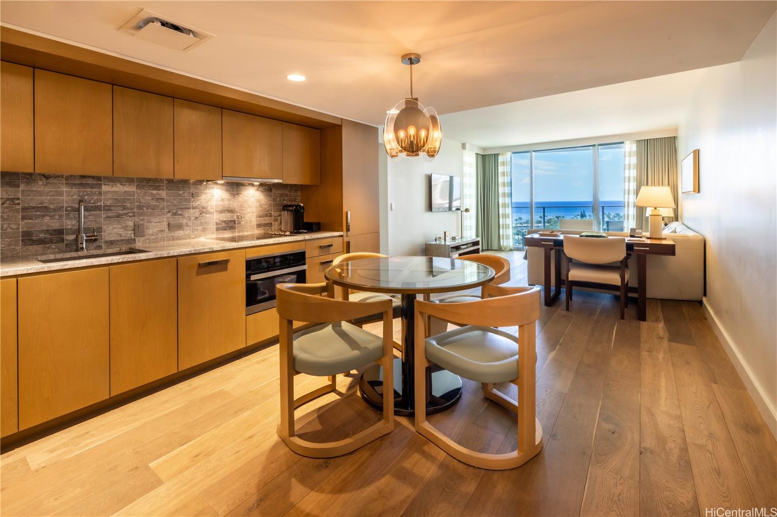 The Ritz-Carlton Residences condo # 1615, Honolulu, Hawaii - photo 6 of 24