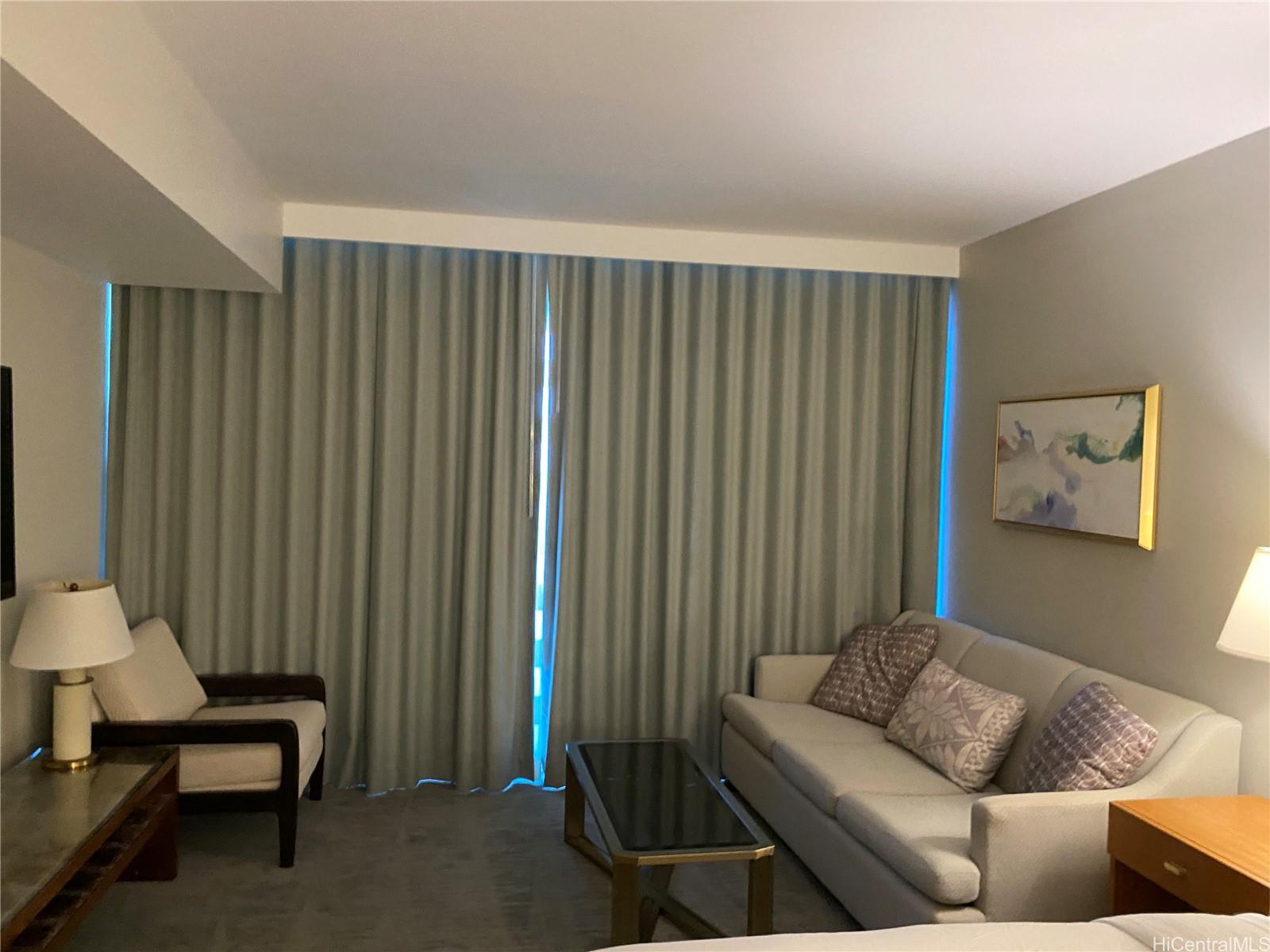 383 Kalaimoku St Honolulu - Rental - photo 12 of 21