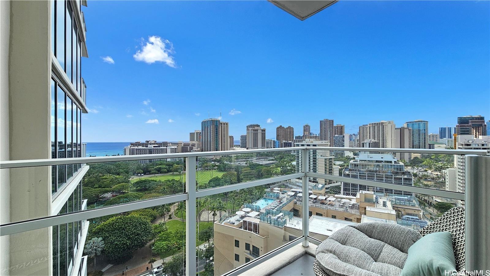 The Ritz-Carlton Residences condo # 2001, Honolulu, Hawaii - photo 10 of 25