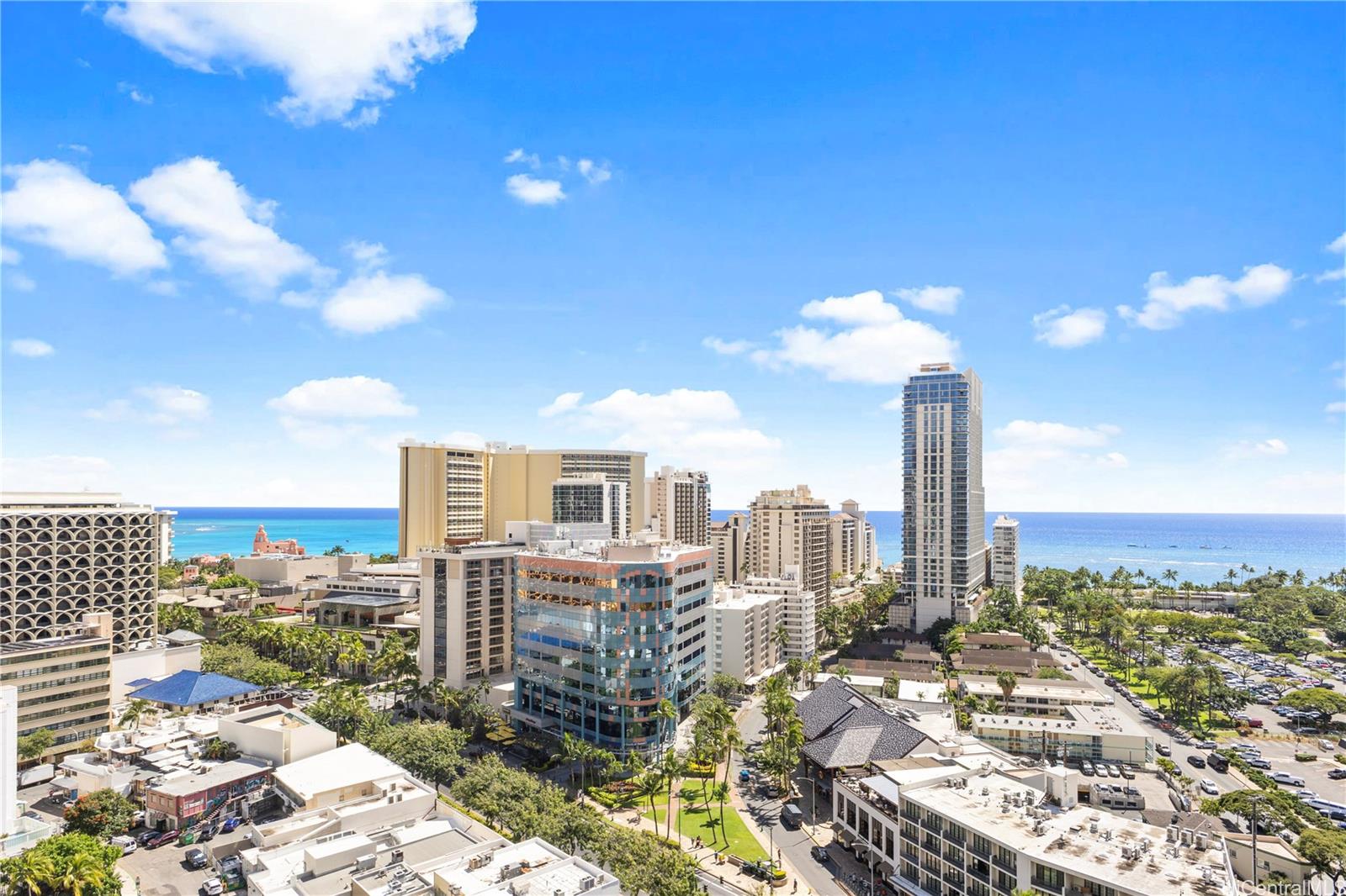 The Ritz-Carlton Residences condo # 2012, Honolulu, Hawaii - photo 10 of 21