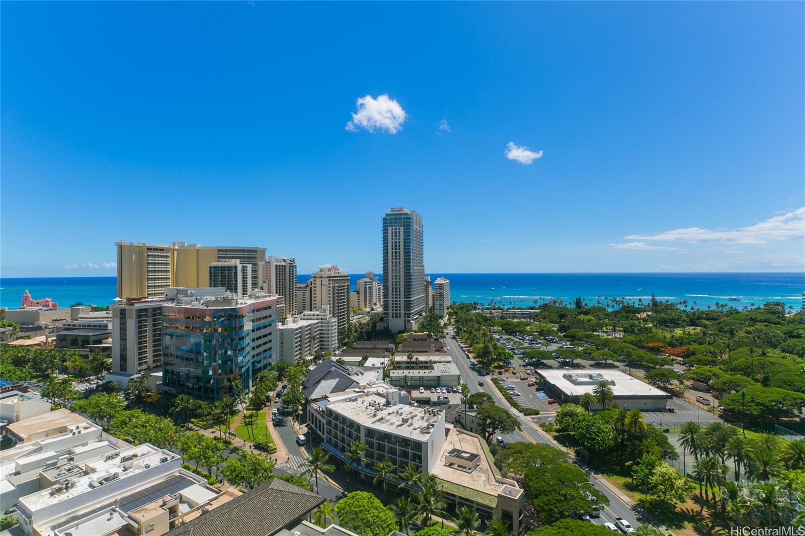 The Ritz-Carlton Residences condo # 2106, Honolulu, Hawaii - photo 21 of 25