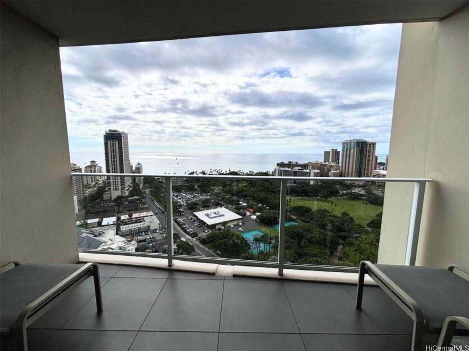 The Ritz-Carlton Residences condo # 2906, Honolulu, Hawaii - photo 3 of 24