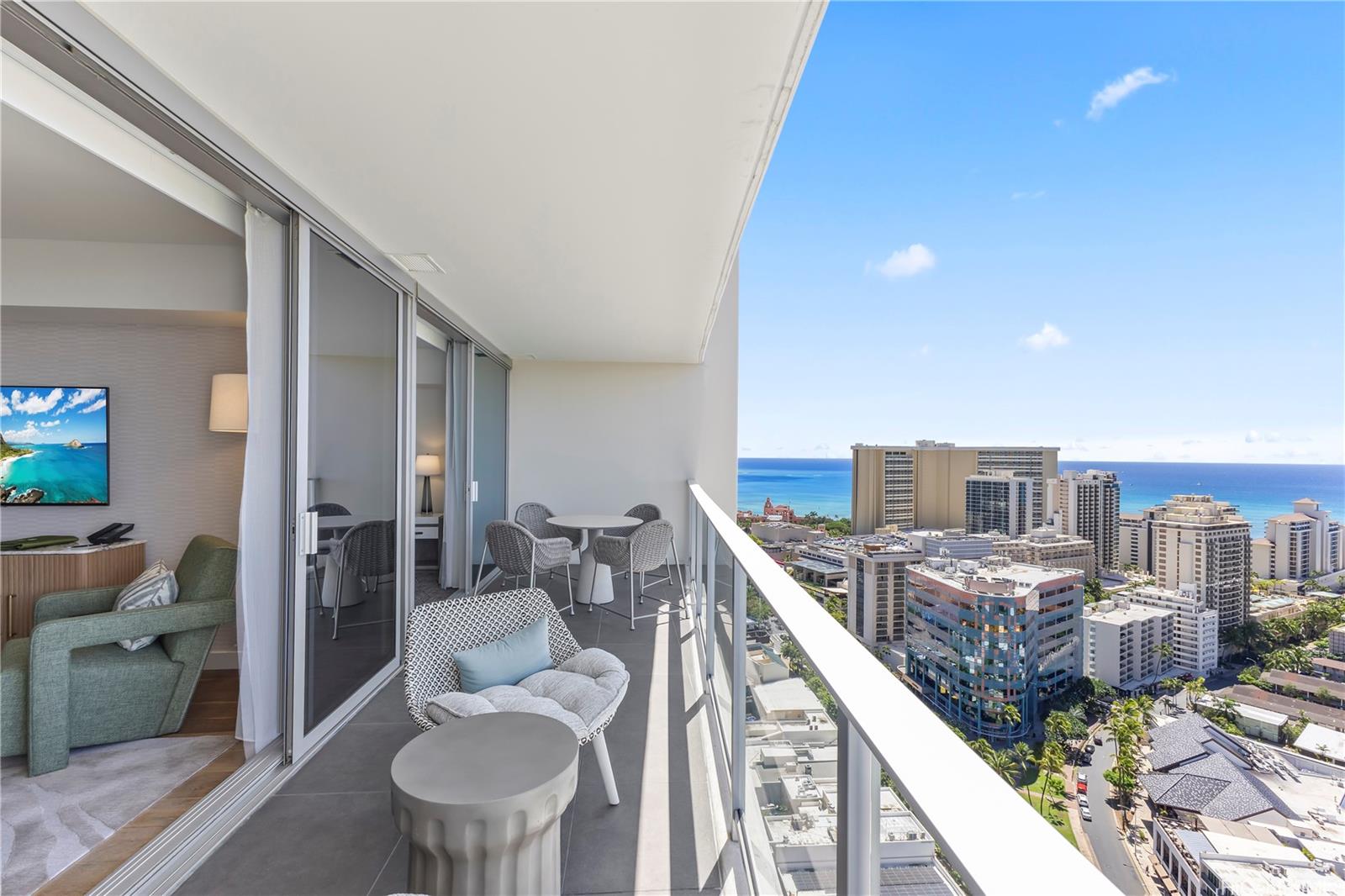 The Ritz-Carlton Residences condo # 3005, Honolulu, Hawaii - photo 12 of 21