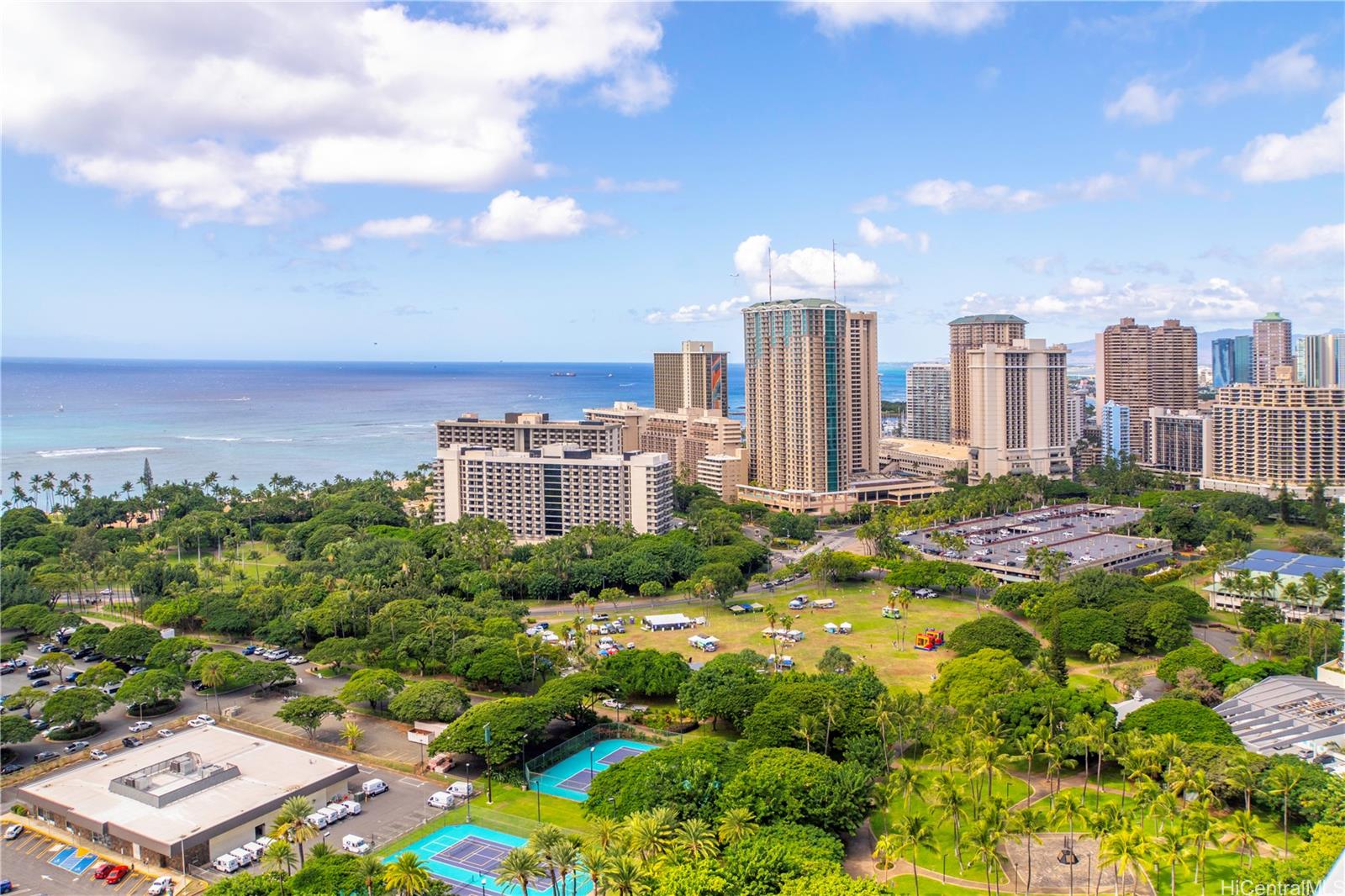 The Ritz-Carlton Residences condo # 3009, Honolulu, Hawaii - photo 25 of 25