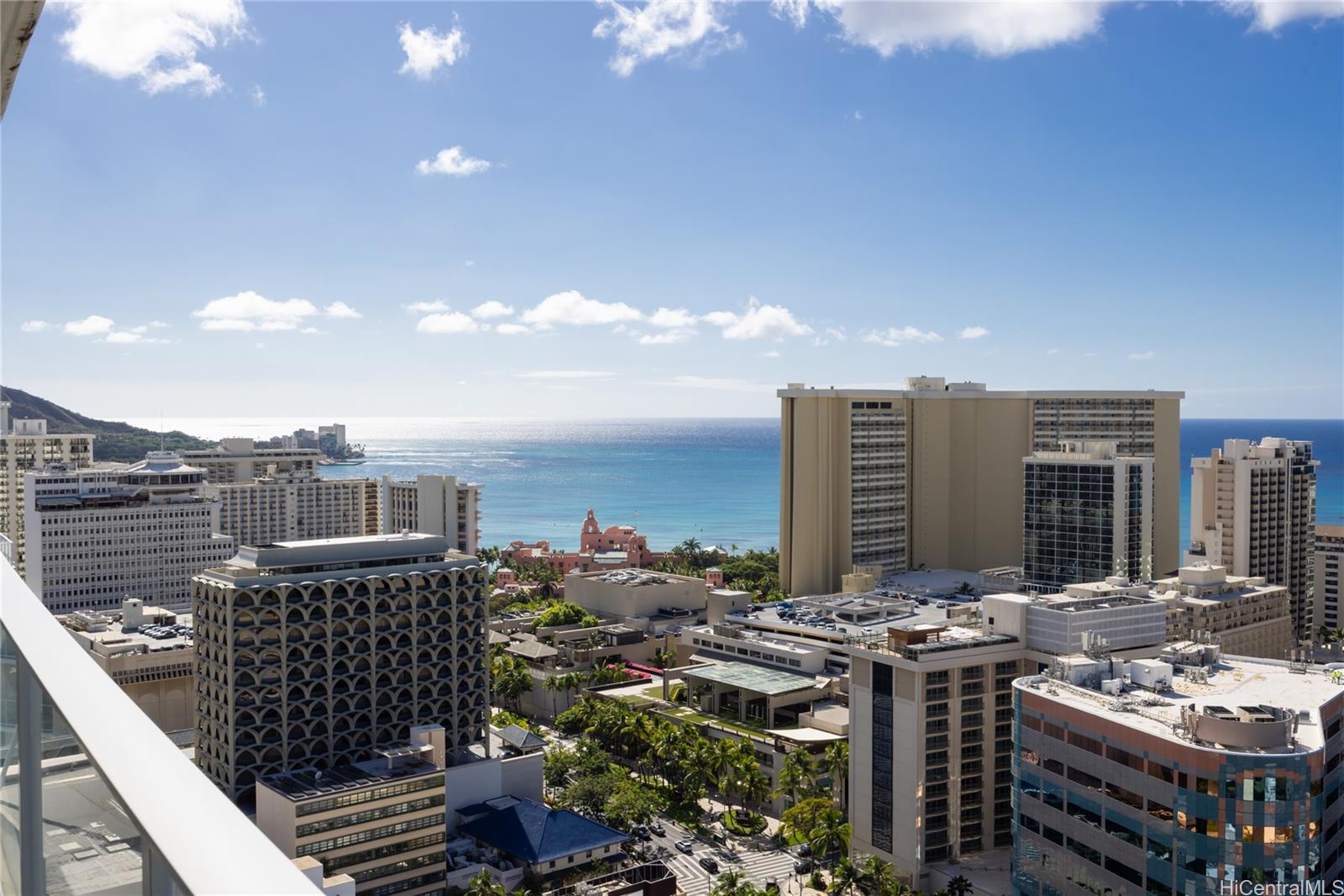 The Ritz-Carlton Residences condo # 3010, Honolulu, Hawaii - photo 3 of 24