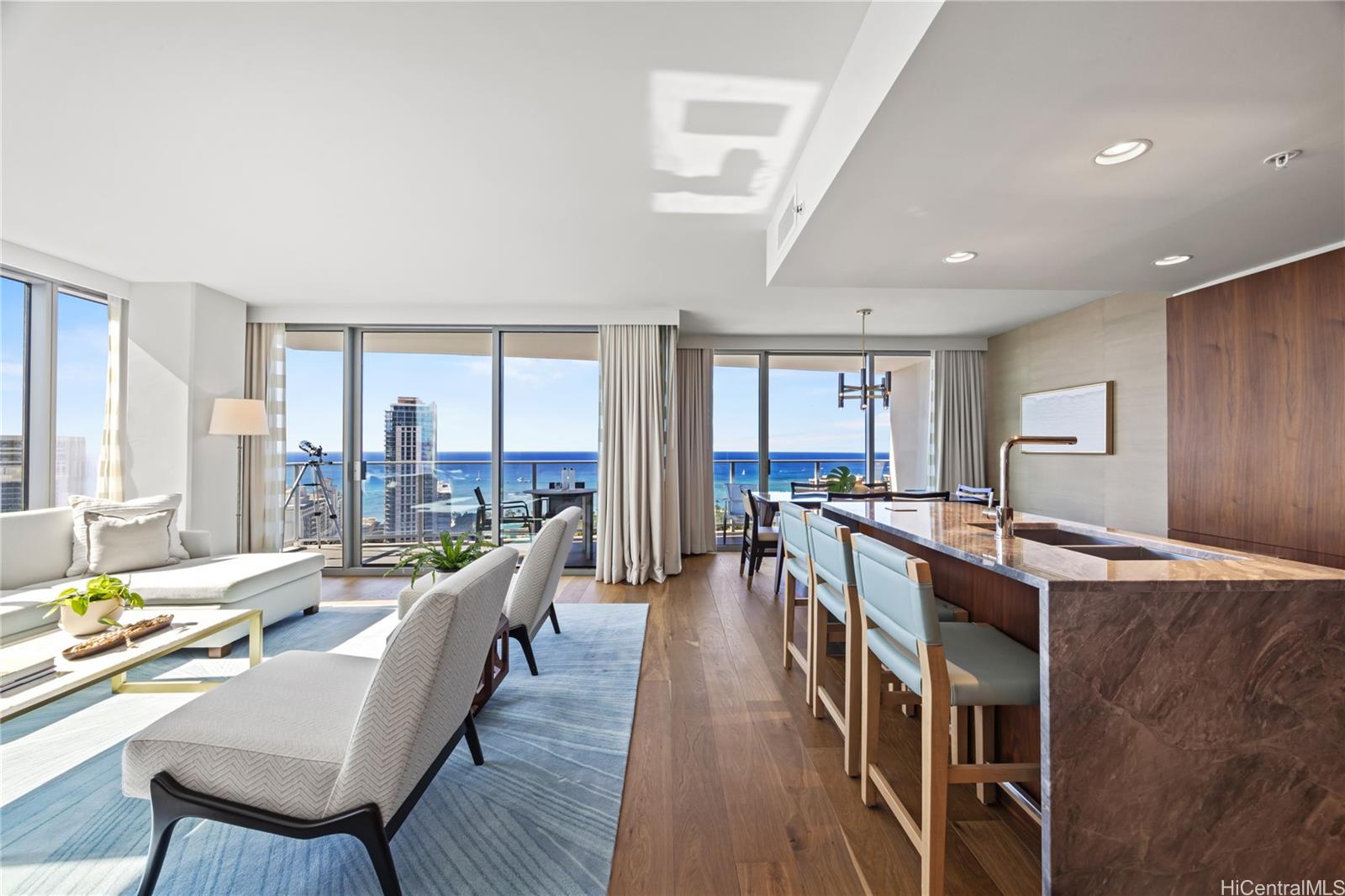 The Ritz-Carlton Residences condo # 3010, Honolulu, Hawaii - photo 8 of 24