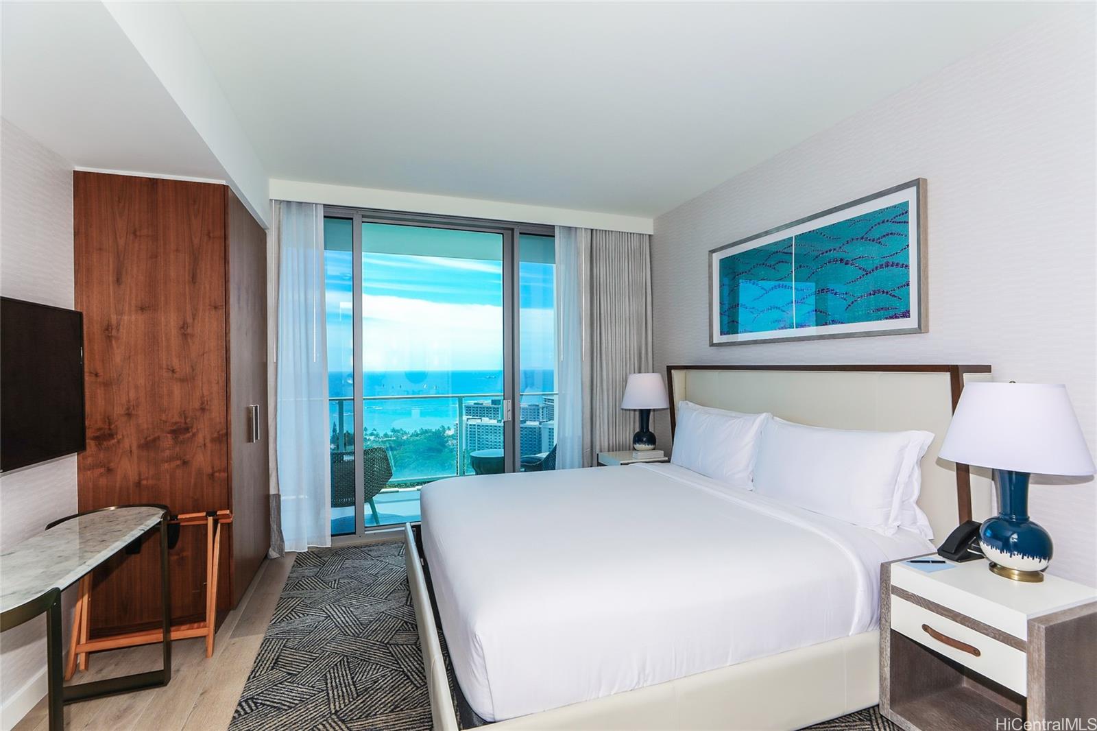 The Ritz-Carlton Residences condo # 3302, Honolulu, Hawaii - photo 12 of 23