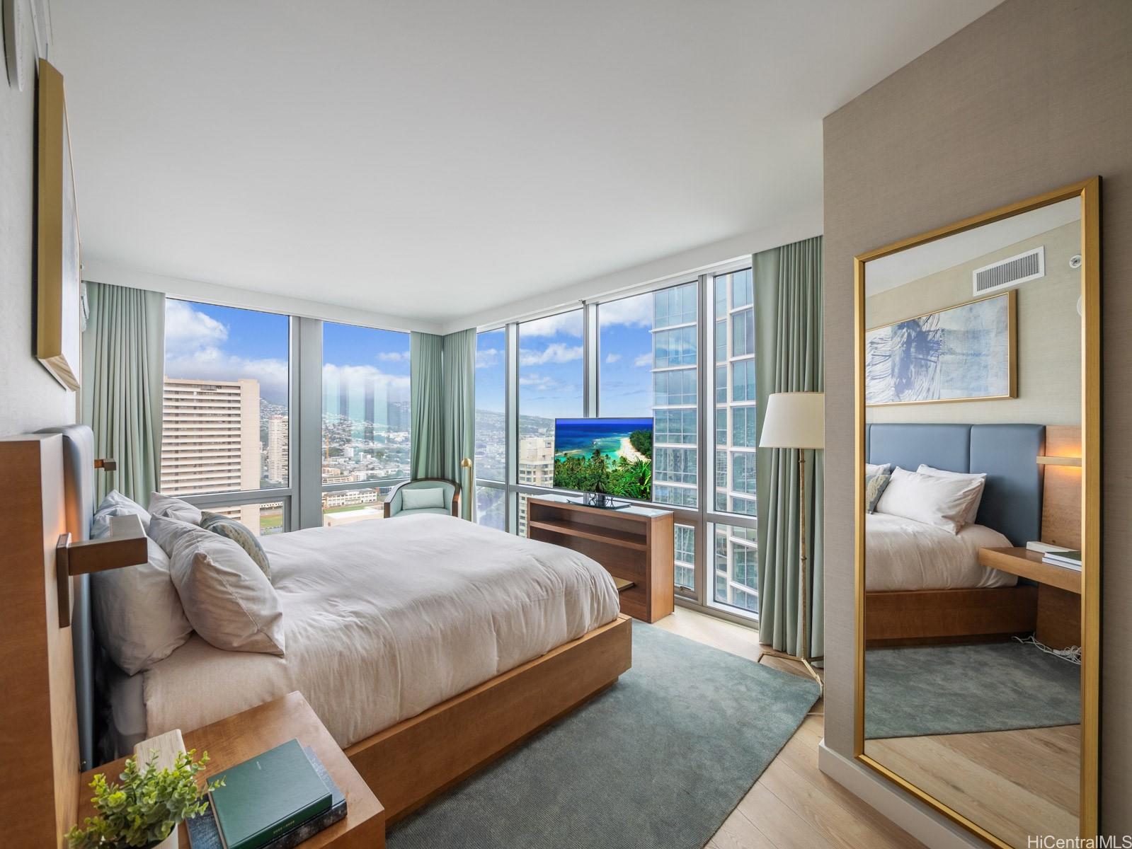 The Ritz-Carlton Residences condo # 3307, Honolulu, Hawaii - photo 14 of 25