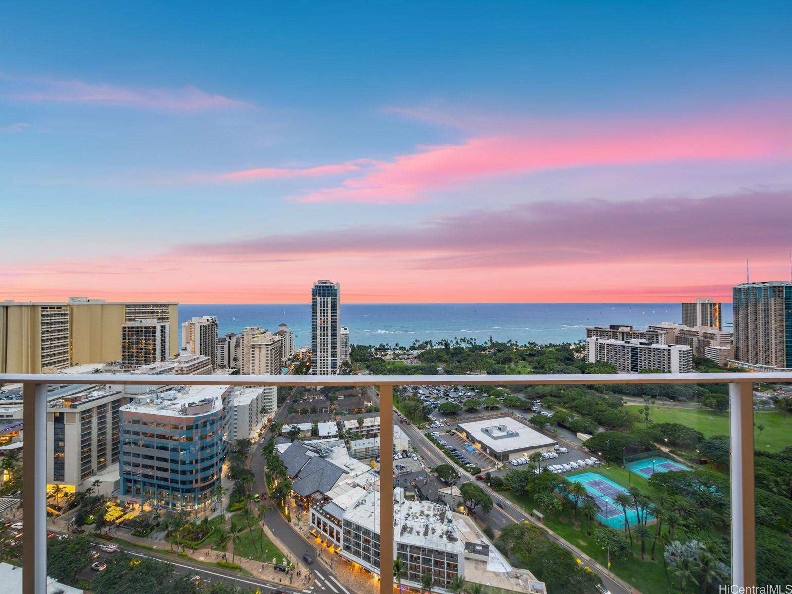 The Ritz-Carlton Residences condo # 3307, Honolulu, Hawaii - photo 17 of 25