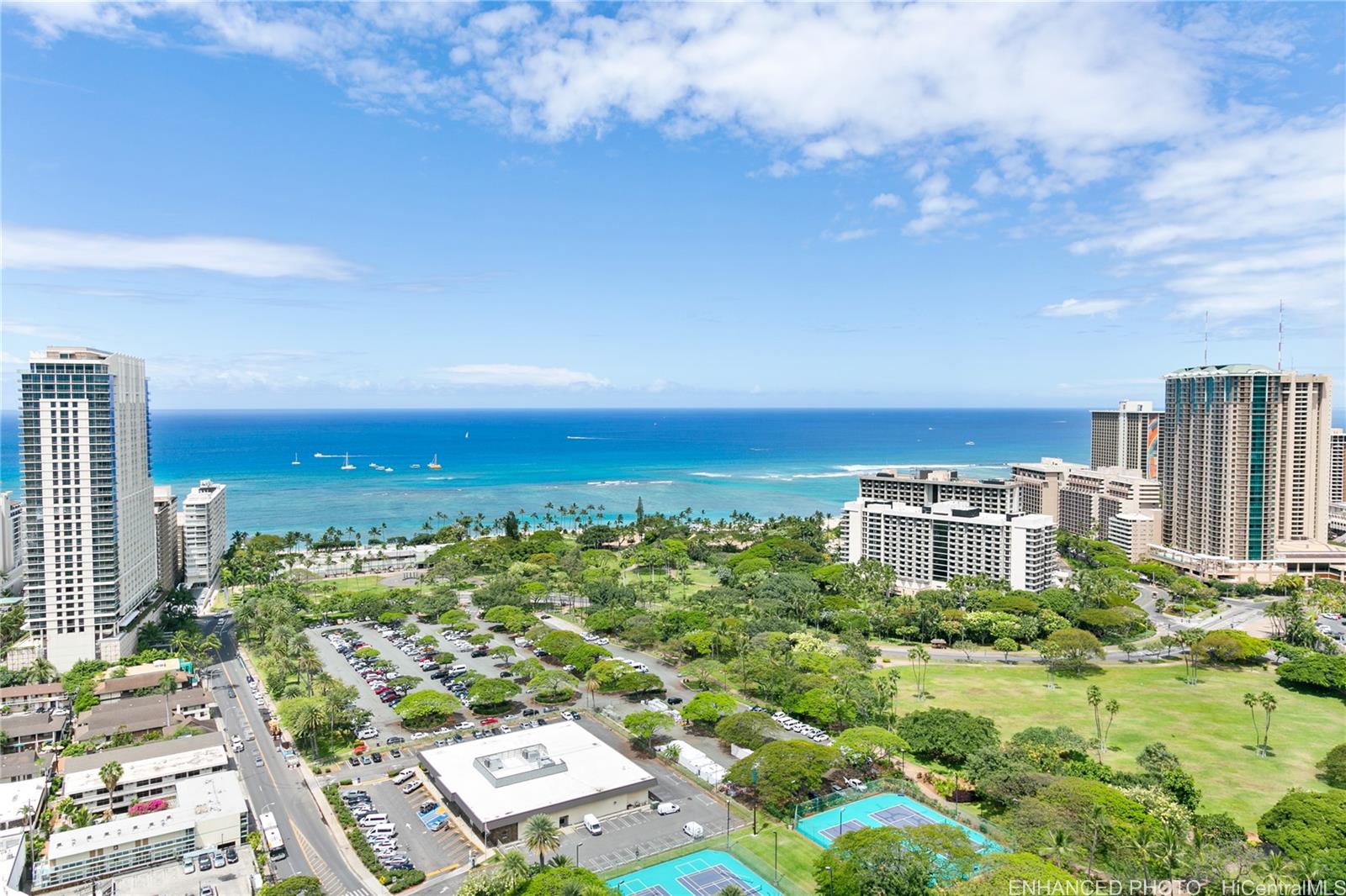 The Ritz-Carlton Residences condo # 3402, Honolulu, Hawaii - photo 7 of 25