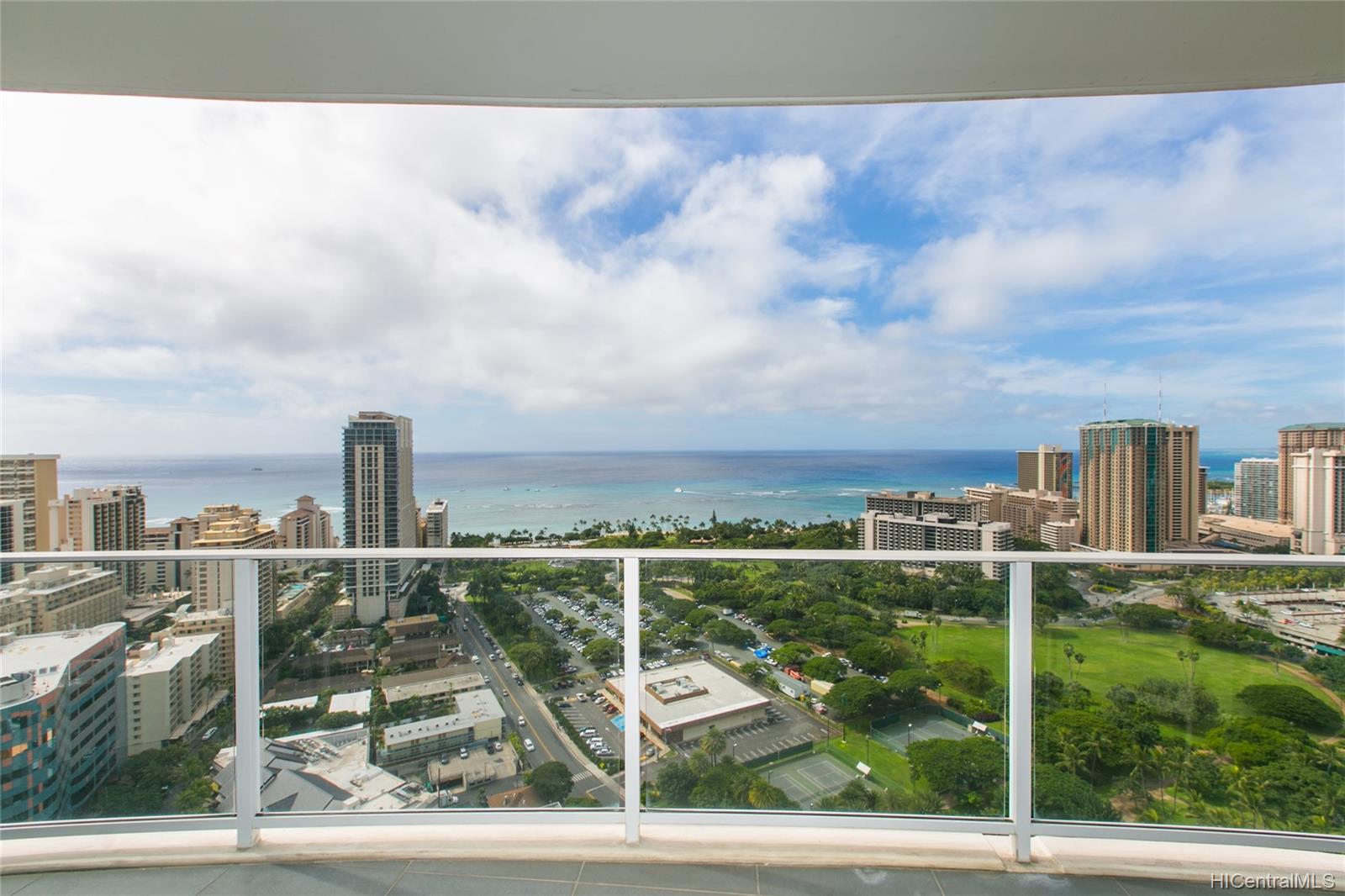 The Ritz-Carlton Residences condo # 3405, Honolulu, Hawaii - photo 3 of 16