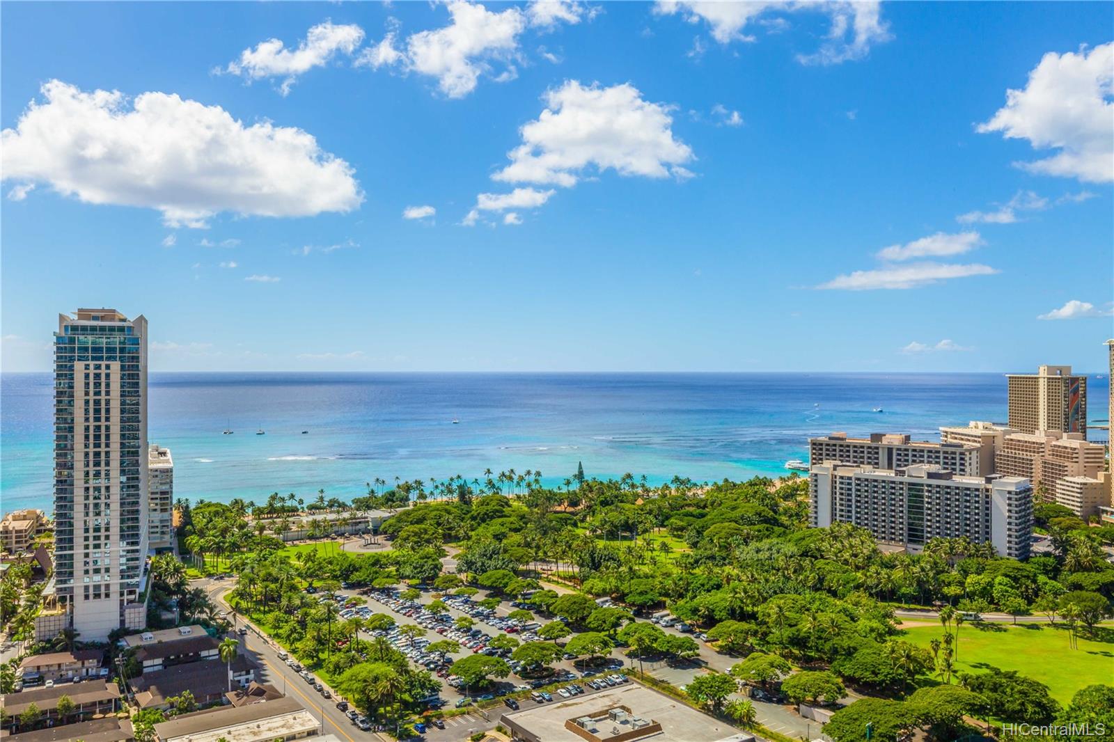 The Ritz-Carlton Residences condo # 3407, Honolulu, Hawaii - photo 20 of 24