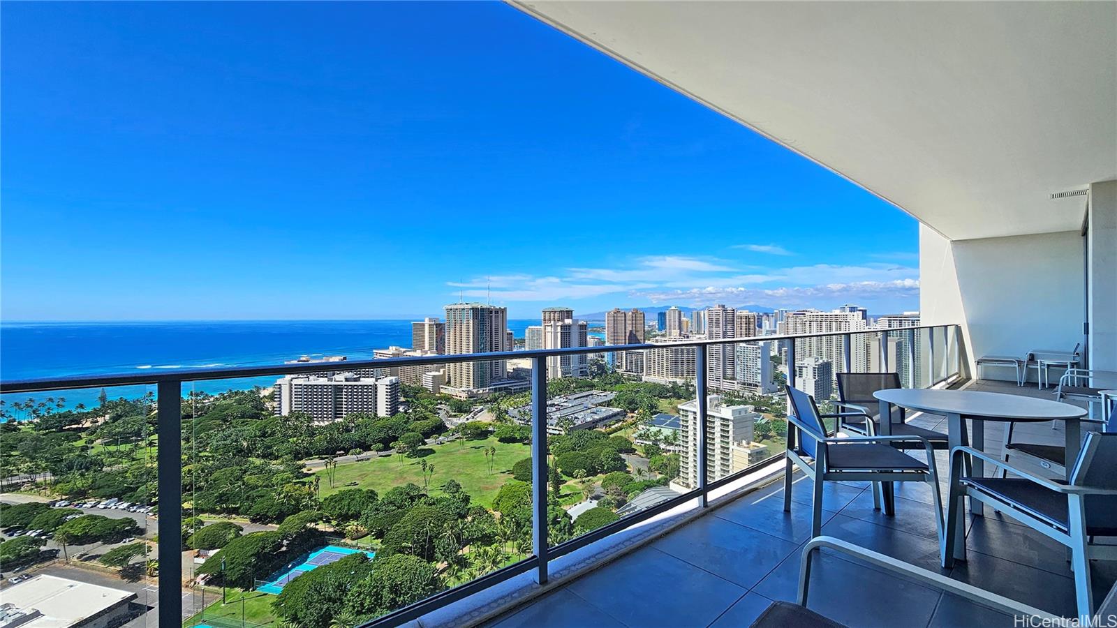 The Ritz-Carlton Residences condo # 3502, Honolulu, Hawaii - photo 3 of 25