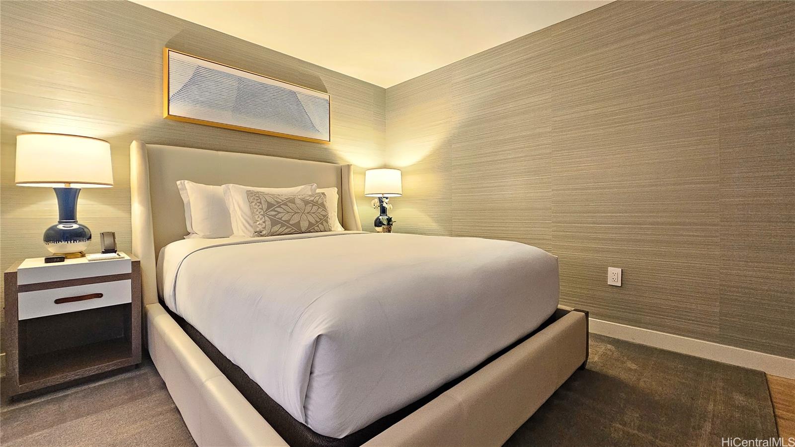 The Ritz-Carlton Residences condo # 3502, Honolulu, Hawaii - photo 14 of 25