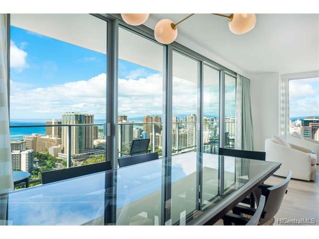The Ritz-Carlton Residences condo # 3601, Honolulu, Hawaii - photo 5 of 23