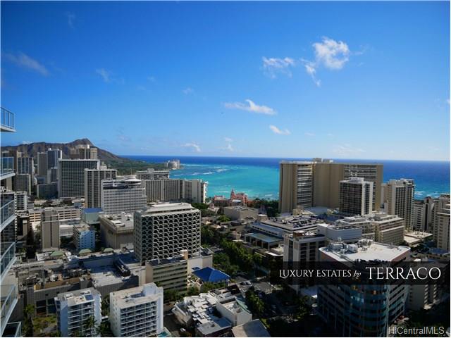 The Ritz-Carlton Residences condo # 3606, Honolulu, Hawaii - photo 4 of 21