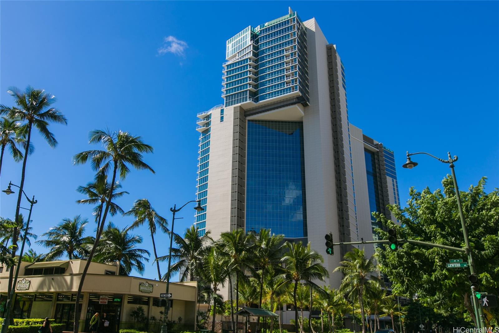 The Ritz-Carlton Residences condo # E1002, Honolulu, Hawaii - photo 22 of 23