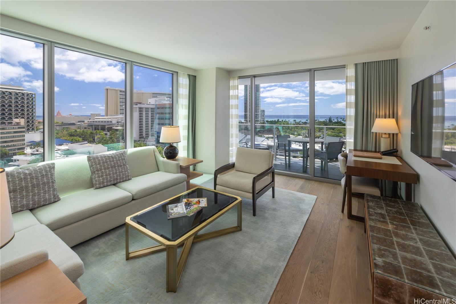 The Ritz-Carlton Residences condo # E1116, Honolulu, Hawaii - photo 7 of 22