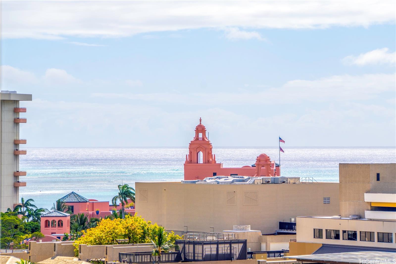 The Ritz-Carlton Residences condo # E1405, Honolulu, Hawaii - photo 20 of 24