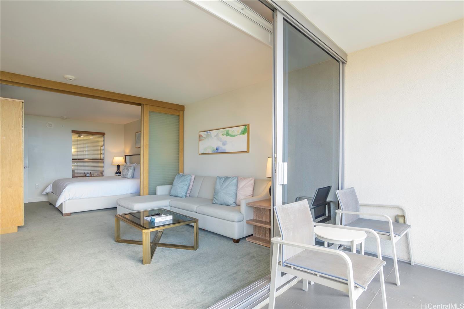 The Ritz-Carlton Residences condo # E1405, Honolulu, Hawaii - photo 9 of 24