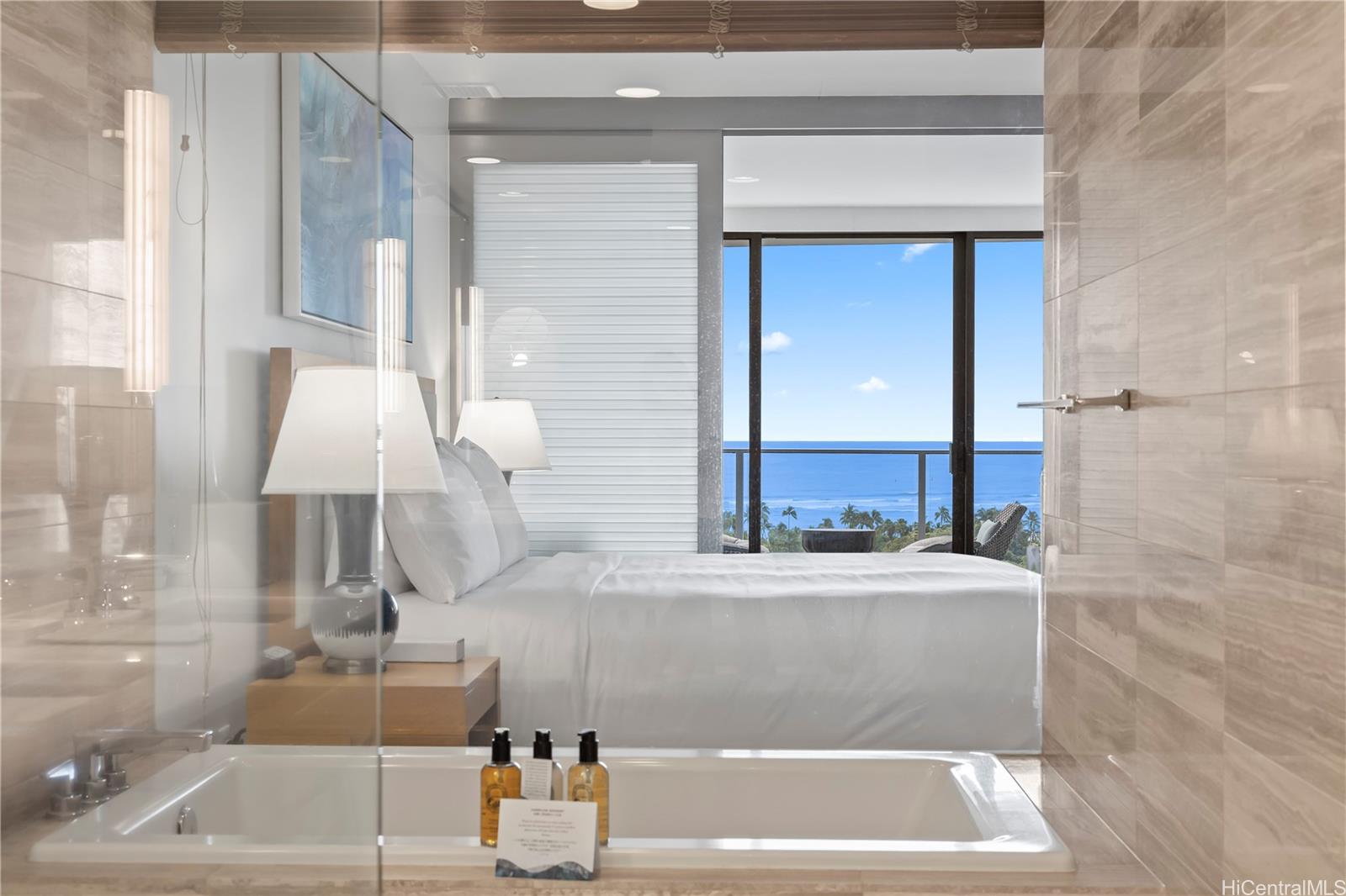 The Ritz-Carlton Residences condo # E1707, Honolulu, Hawaii - photo 11 of 24