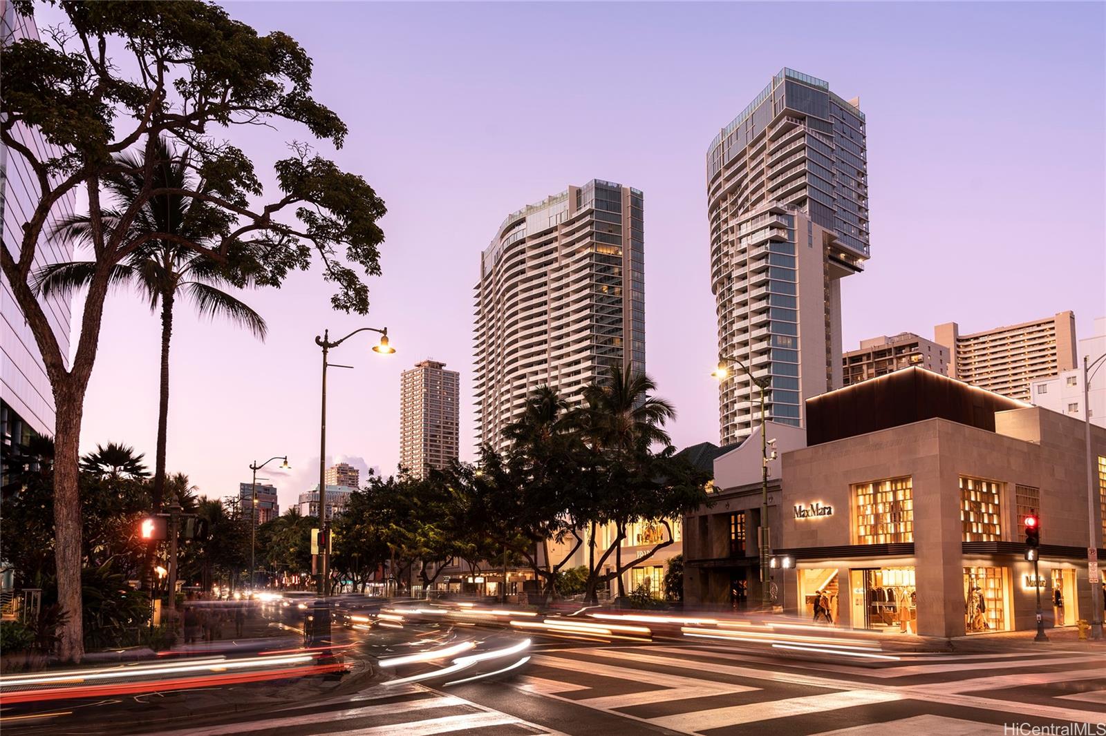 The Ritz-Carlton Residences condo # E1712, Honolulu, Hawaii - photo 17 of 25