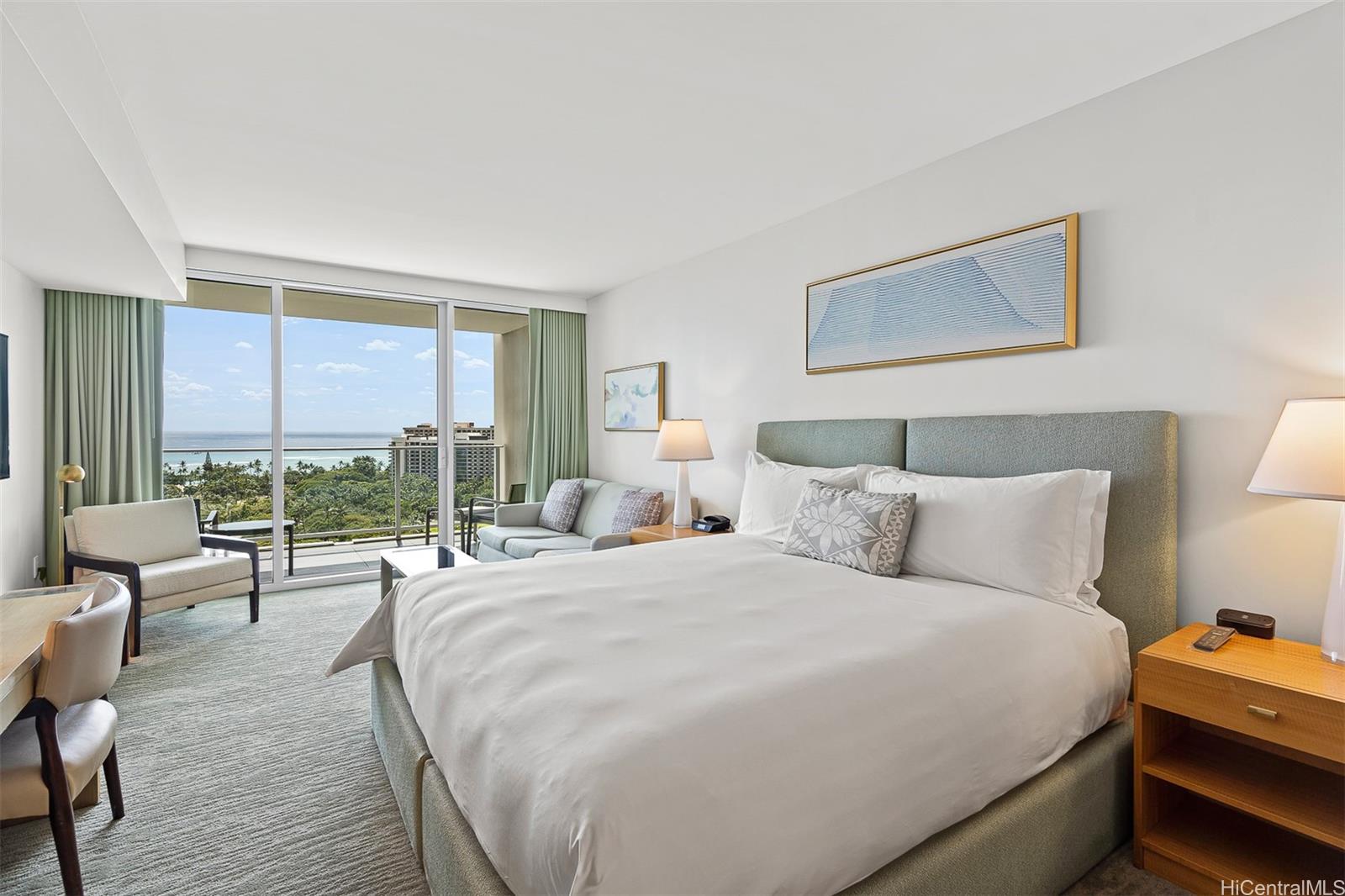 The Ritz-Carlton Residences condo # E1803, Honolulu, Hawaii - photo 2 of 25